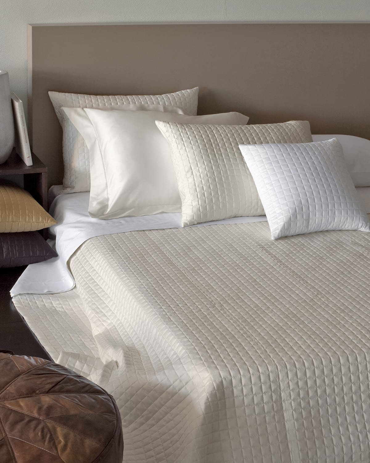 Signoria Firenze Masaccio Quilted Standard Sham In Ivory