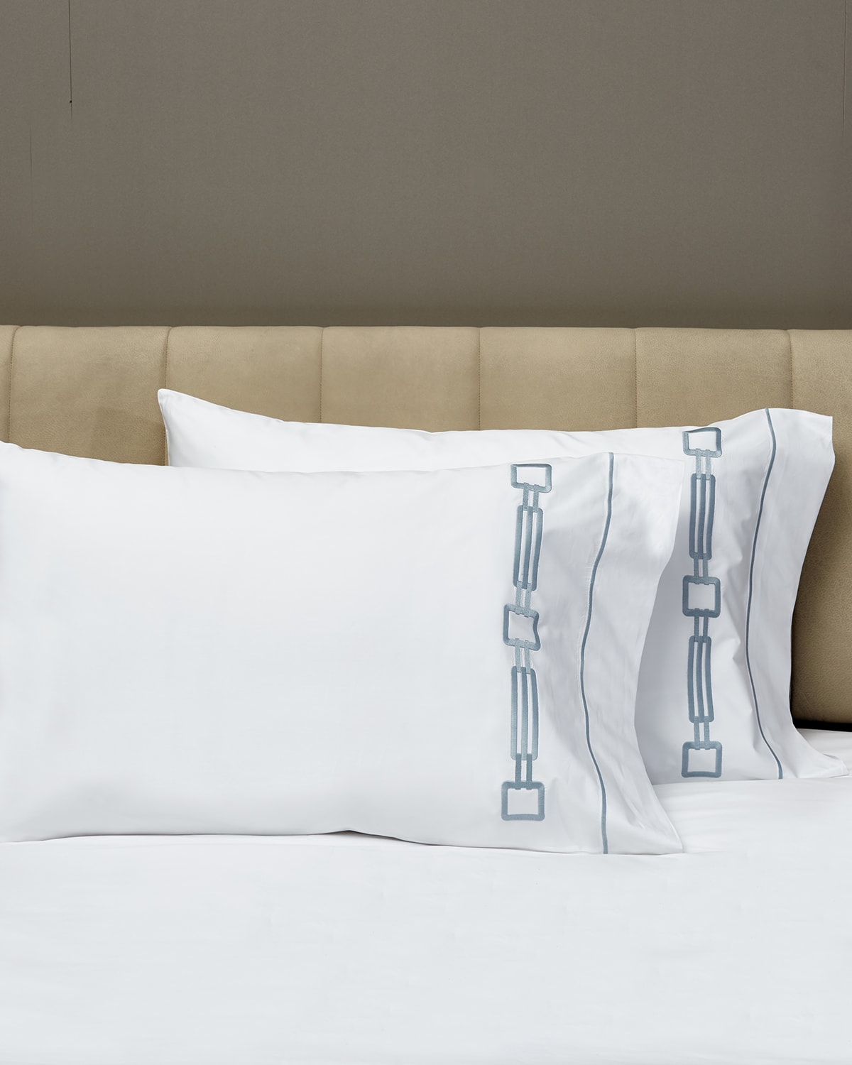 Signoria Firenze Retro Pillowcases, Set Of 2 In Wilton Blue