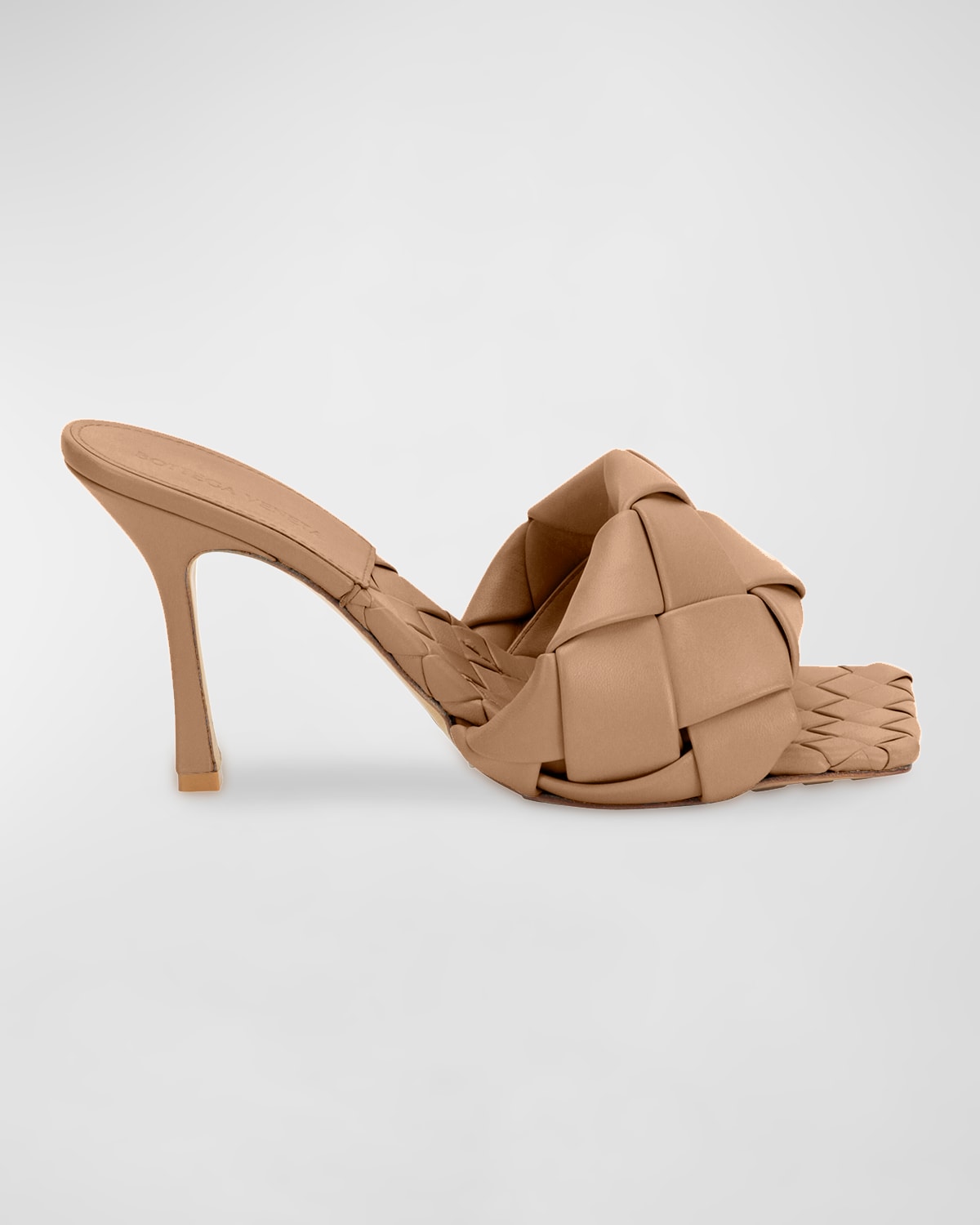 Bottega Veneta The Lido Sandals In Beige