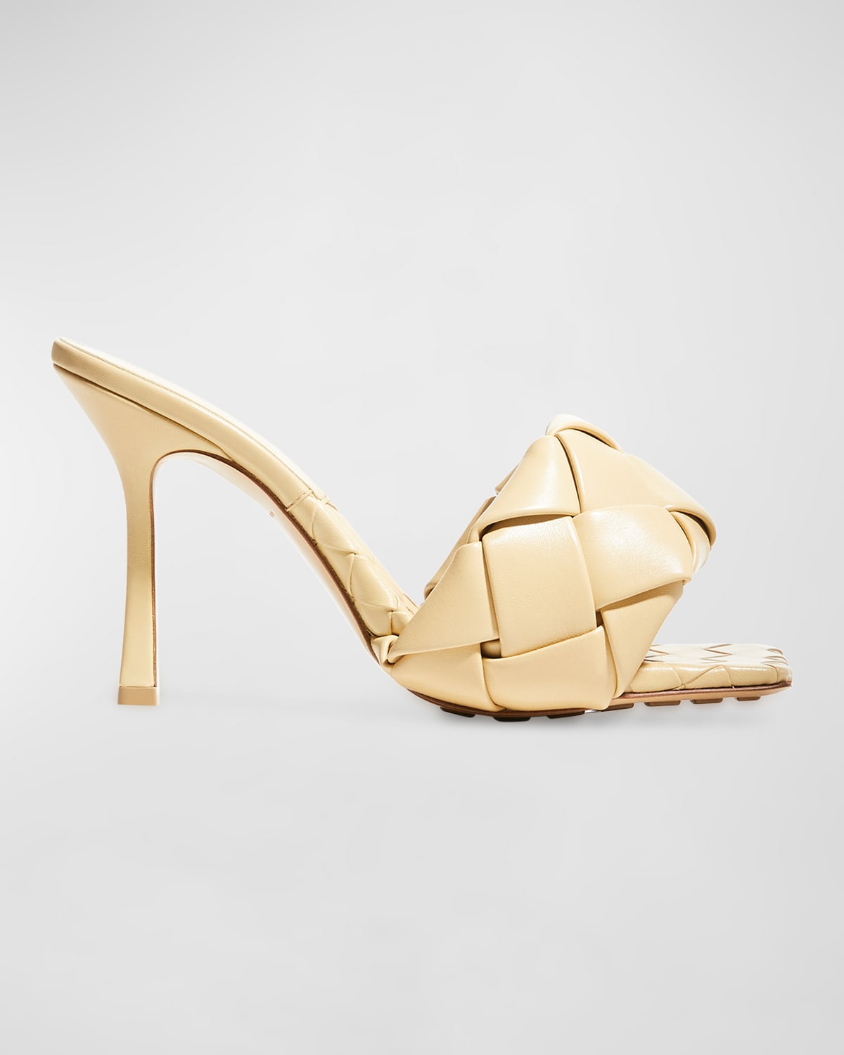 Bottega Veneta The Lido Intrecciato Patent Sandal In Cane Sugar