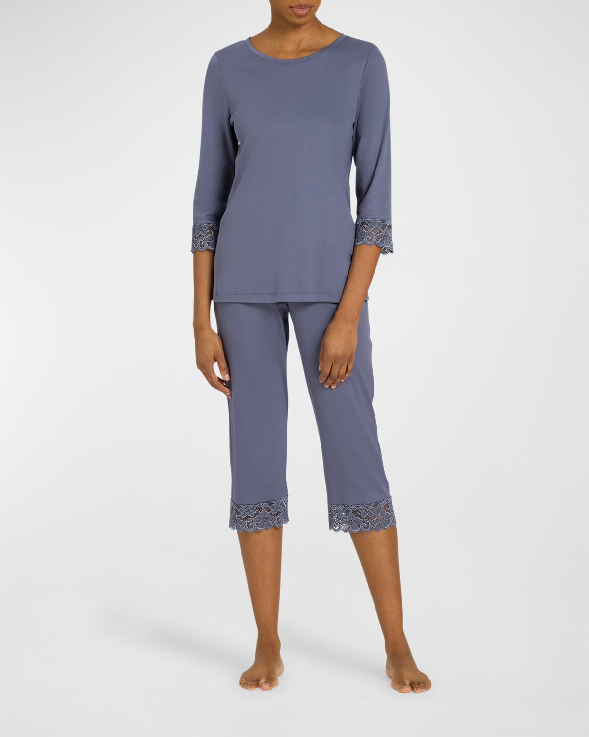 Hanro Moments Lace-trim Cropped Pajama Set In Pigeon