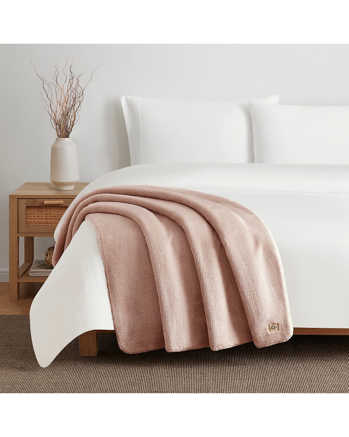 Ugg Whitecap Throw Blanket In Pink