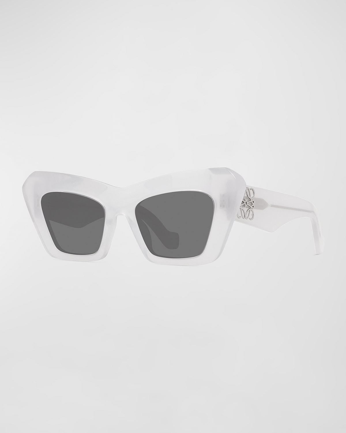 Loewe Chunky Anagram Lw 40036i 021a Cat Eye Sunglasses In White