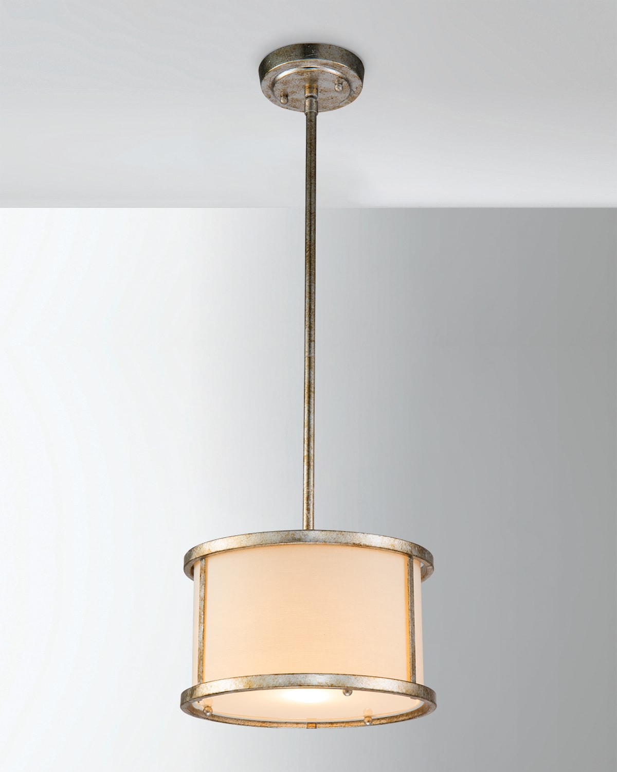 Lucas + Mckearn Lemuria Medium Pendant In Silver