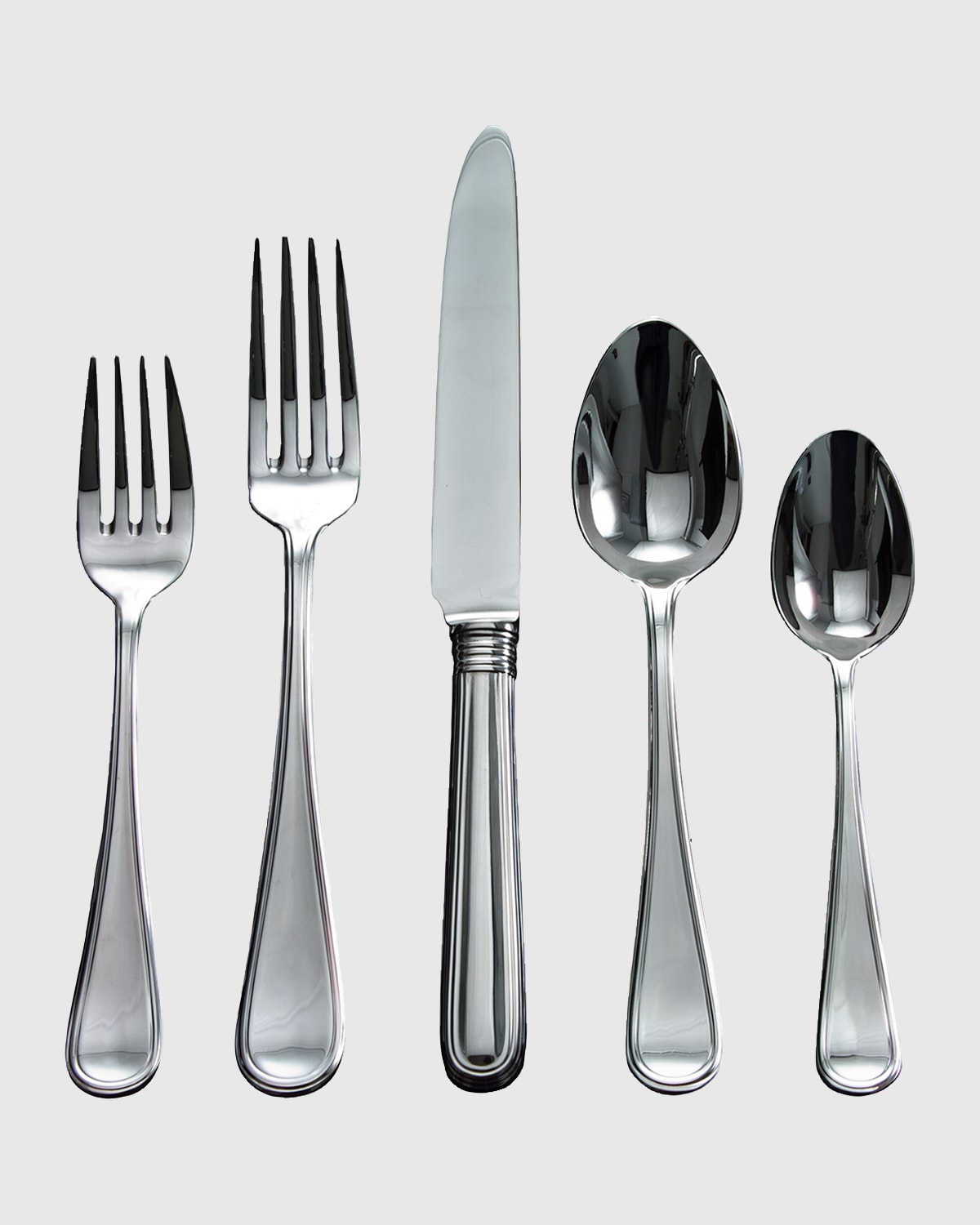 Shop Ricci Silversmith 20-piece Ascot Flatware Set In Silver