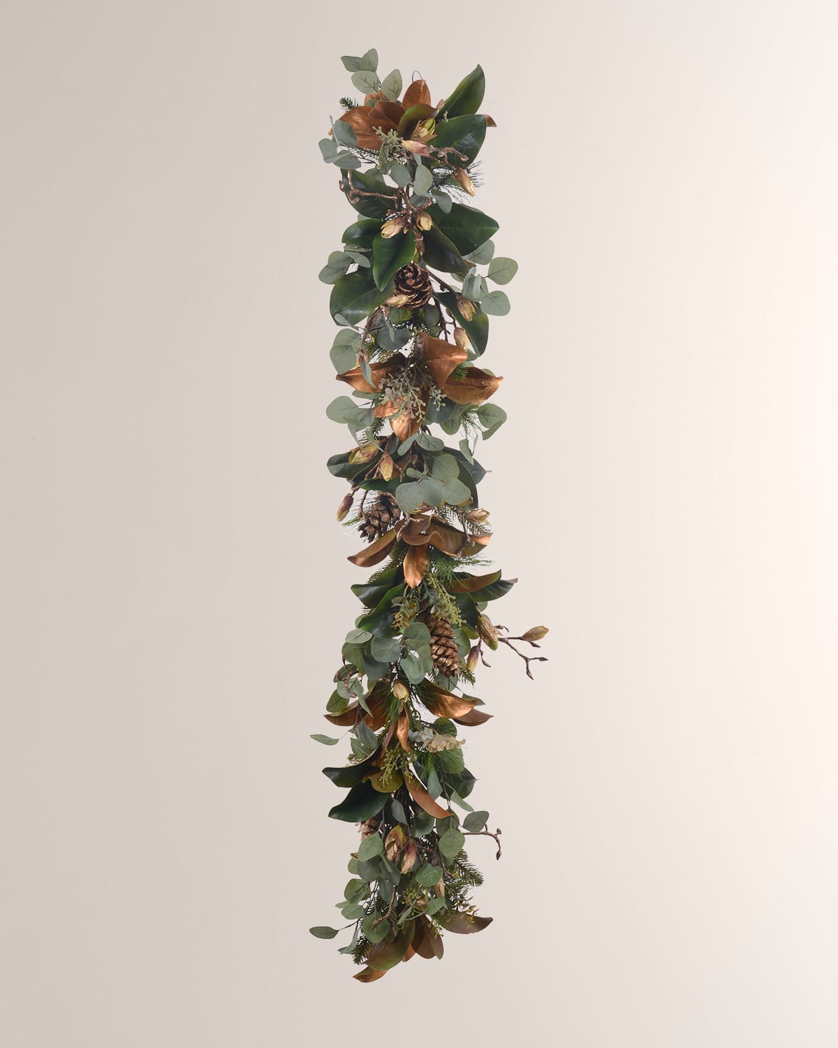 Winward Home Golden Mix Garland 5' In Gold/green