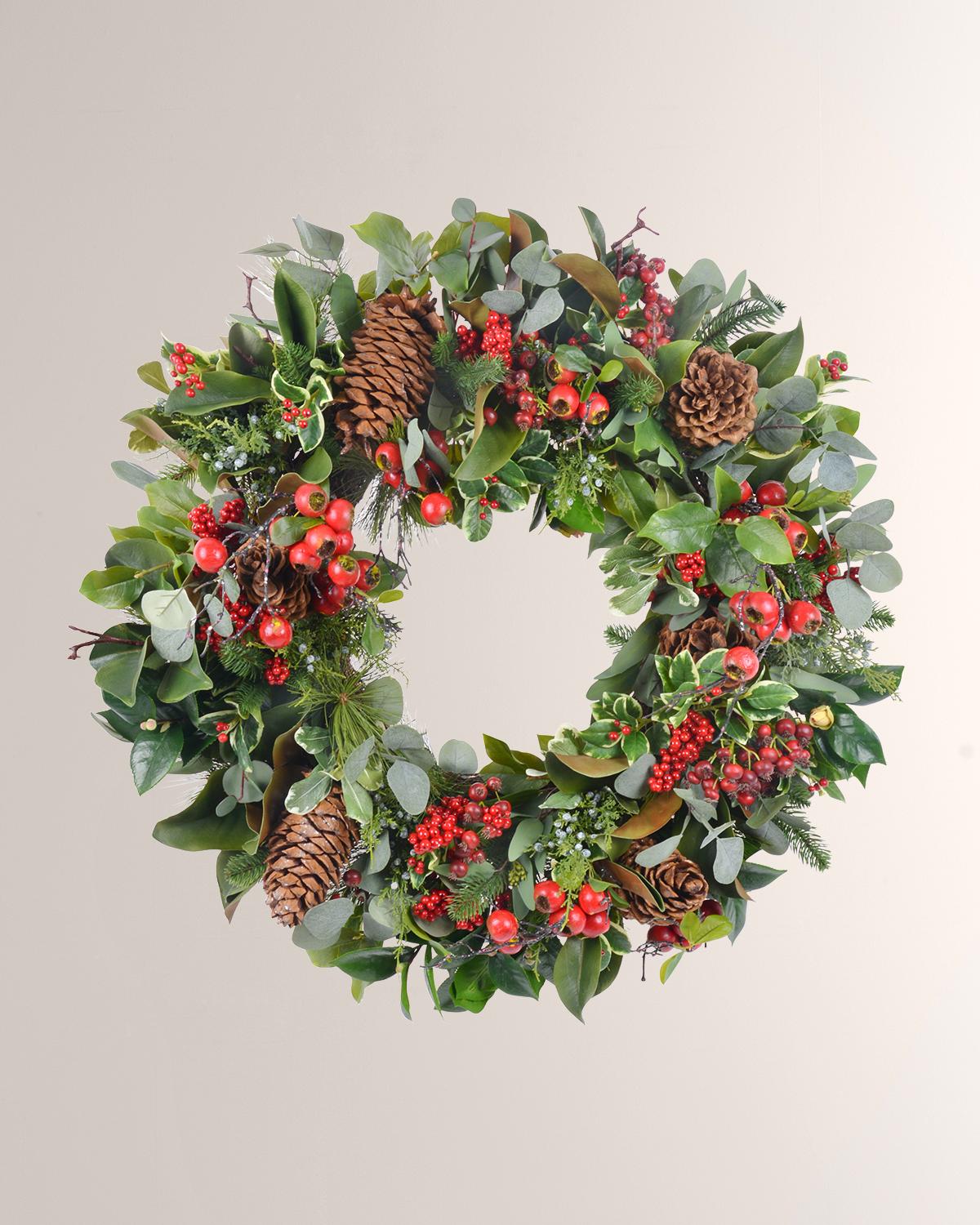 Winward Holiday Deluxe Wreath 32"