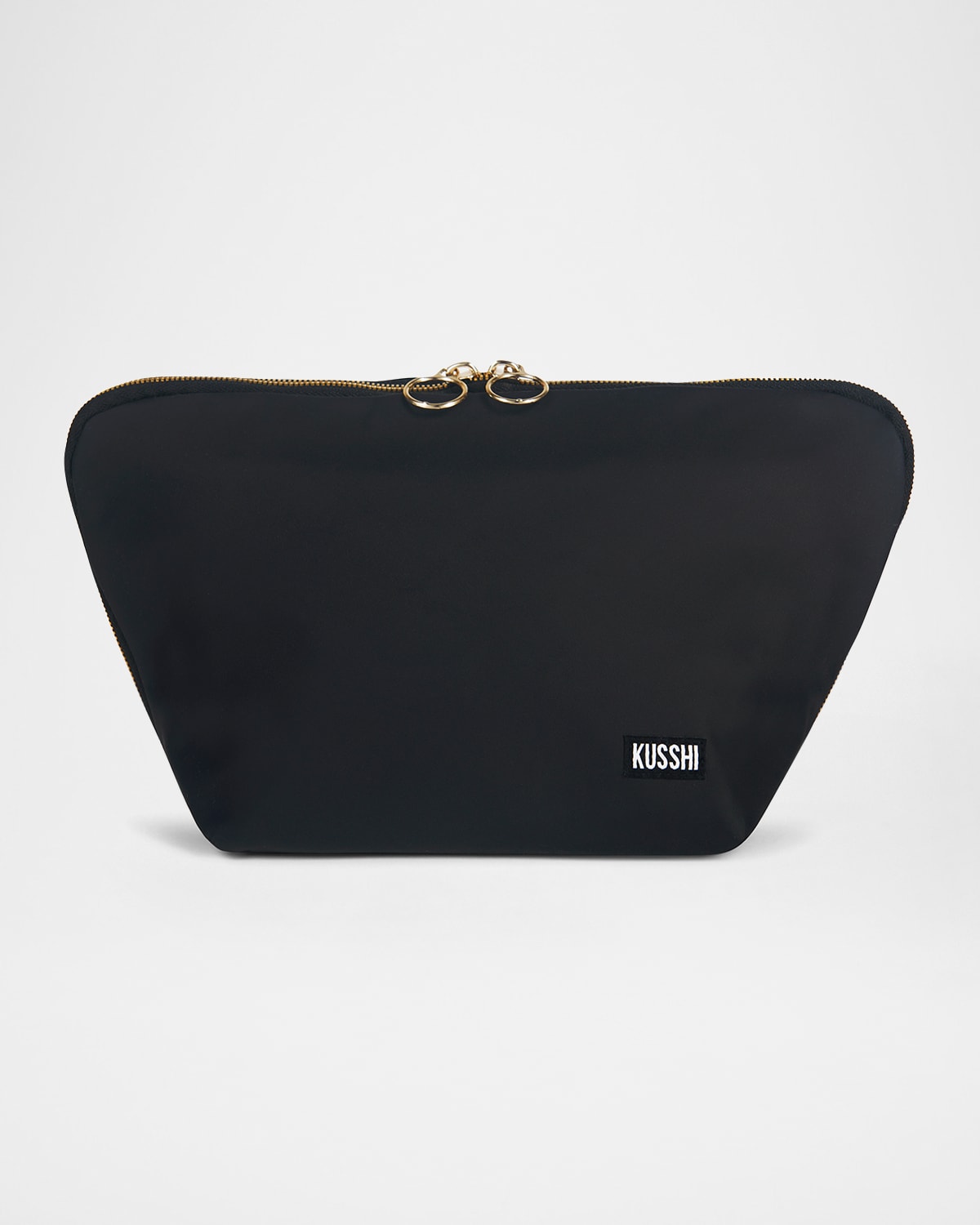 KUSSHI Vacationer Makeup Bag