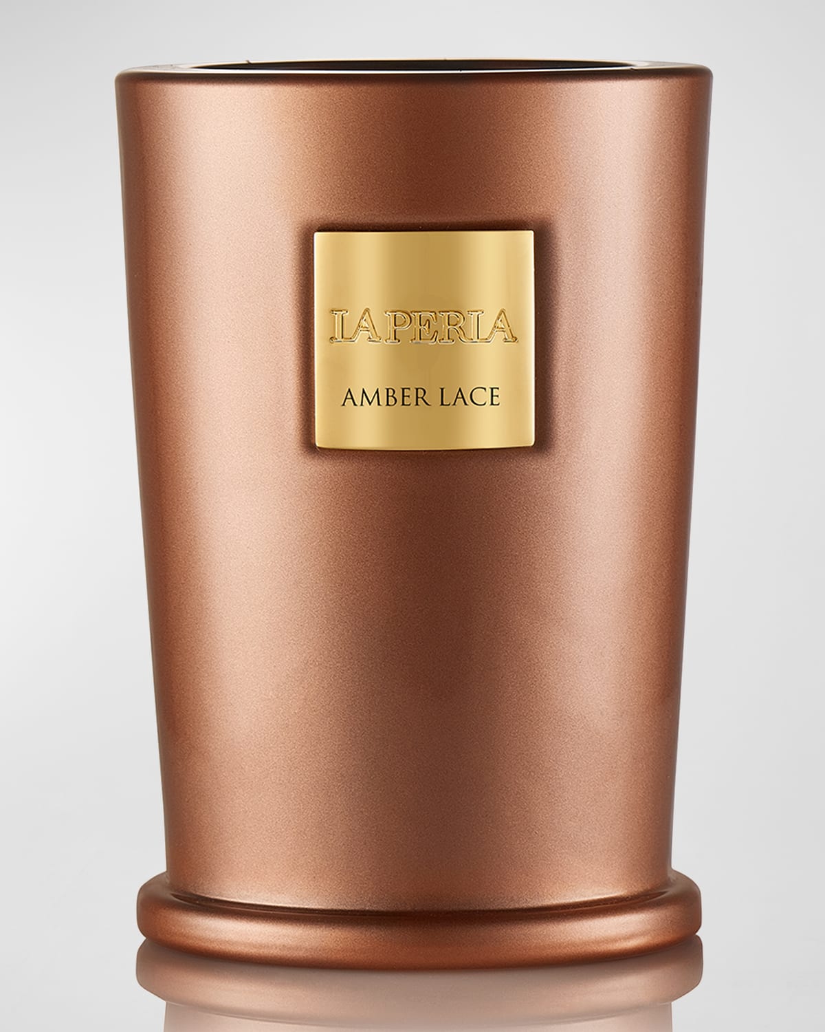 La Perla 6.34 Oz.  Candle In Amber Lace