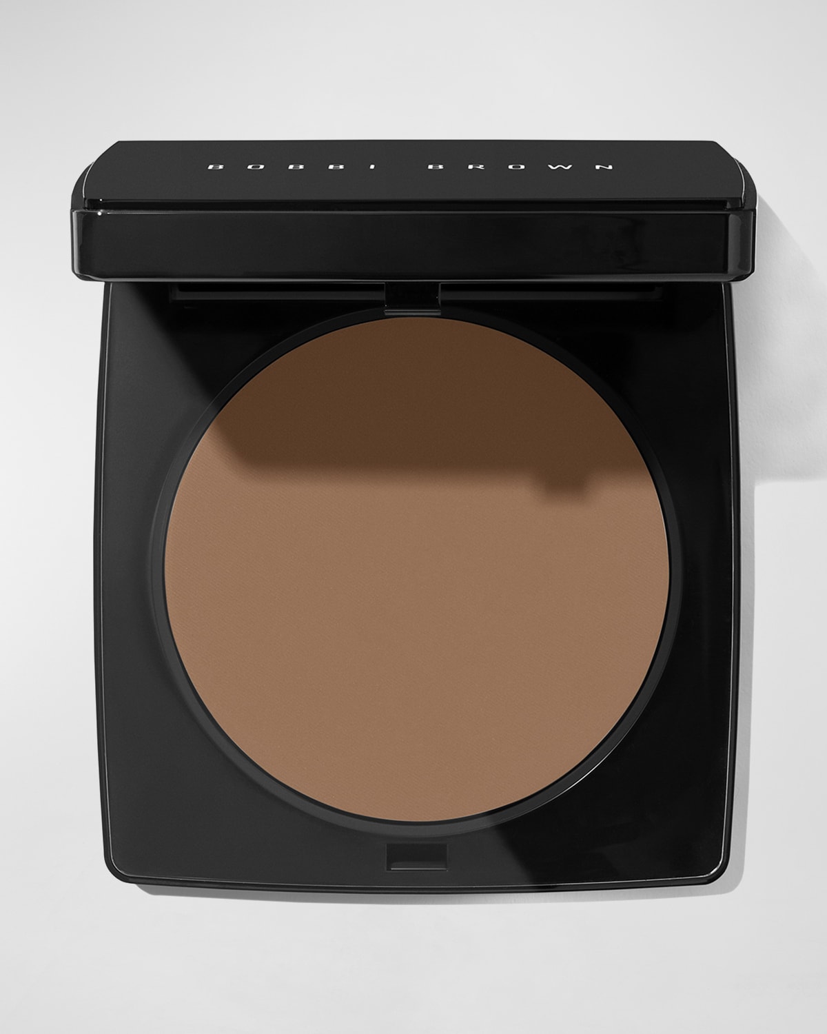 Shop Bobbi Brown Pressed Powder, Sheer Finish In Warm Chestnut