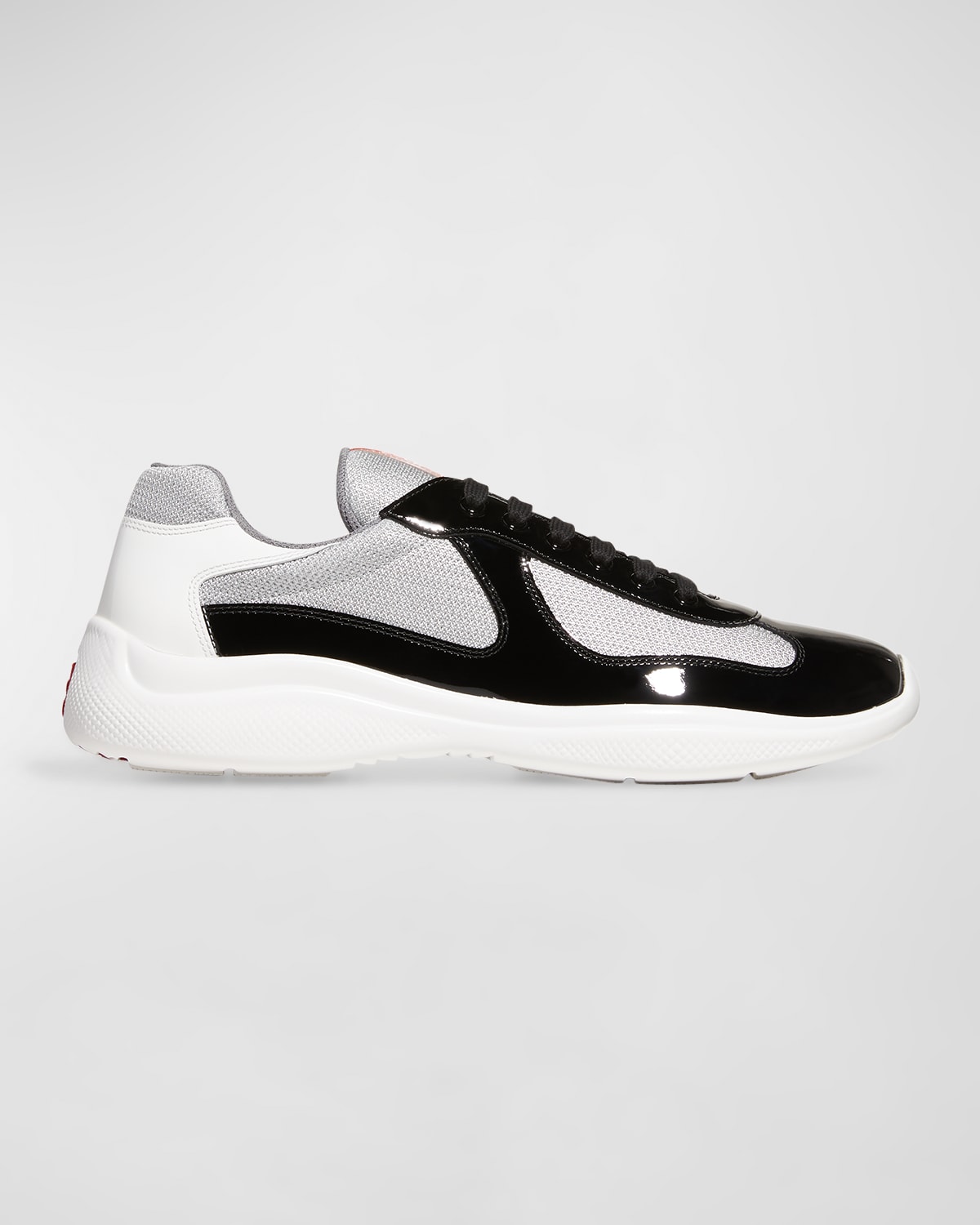 Prada Men's New America's Cup Leather Low-top Sneakers In Nero/bianco