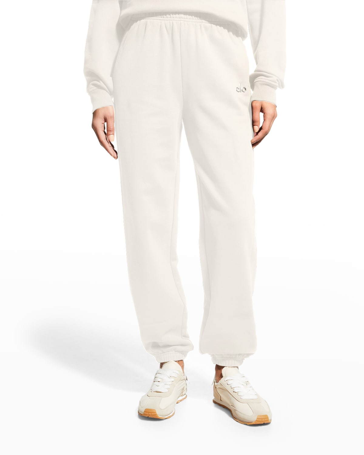 Alo Yoga Accolade Sweatpants In Ivory