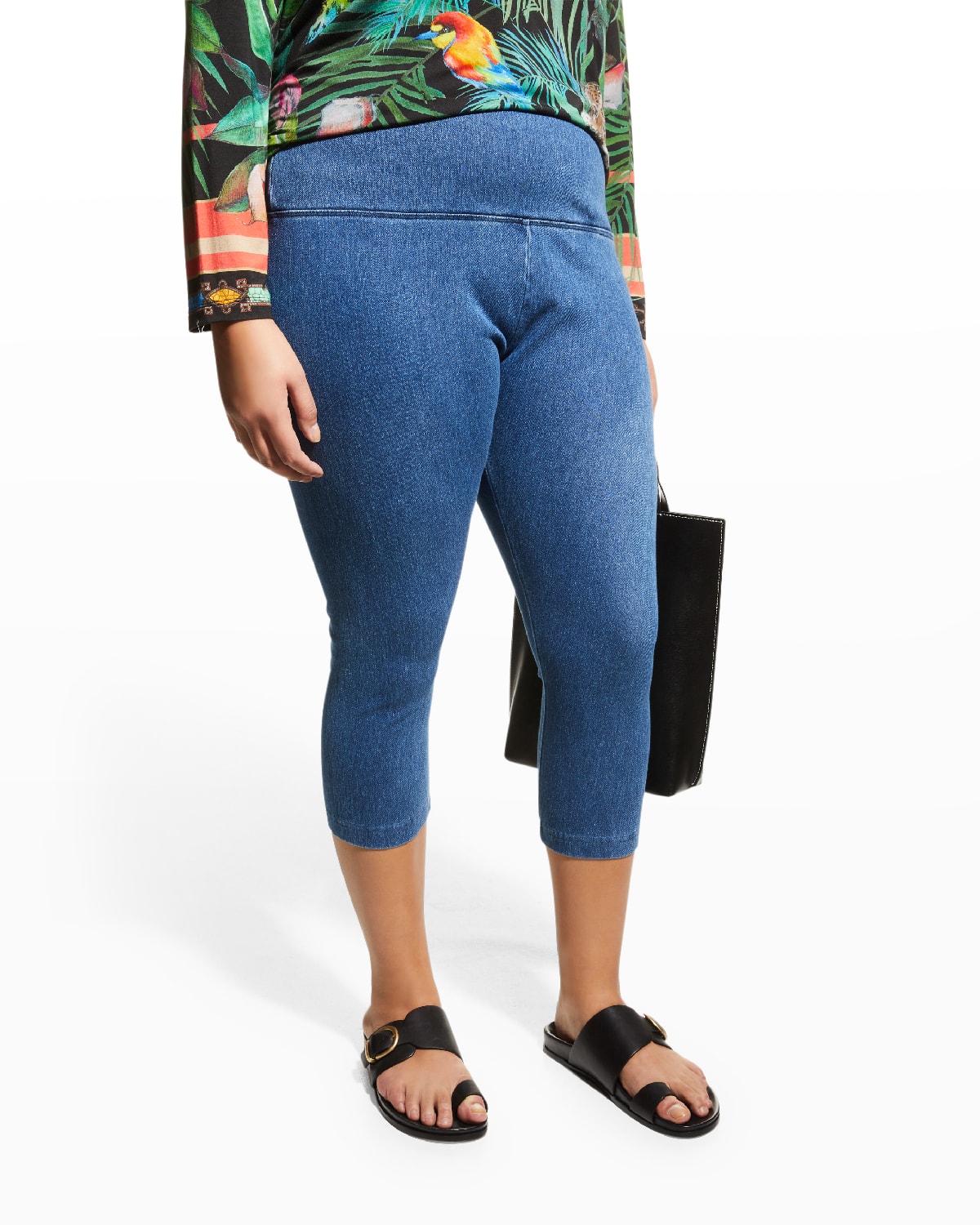 Lyssé Plus Size Stretch Denim Capri Pants In Midwash