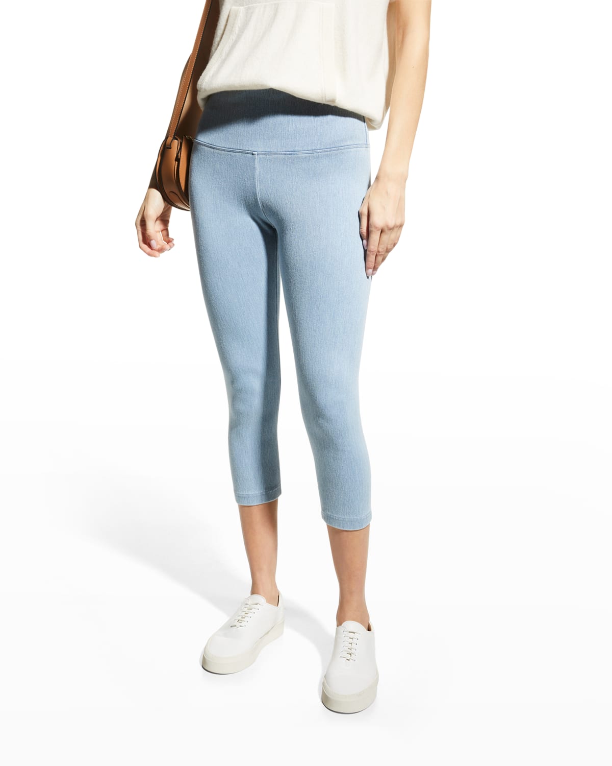 Lyssé Stretch Denim Capri Pants In Bleached Blue