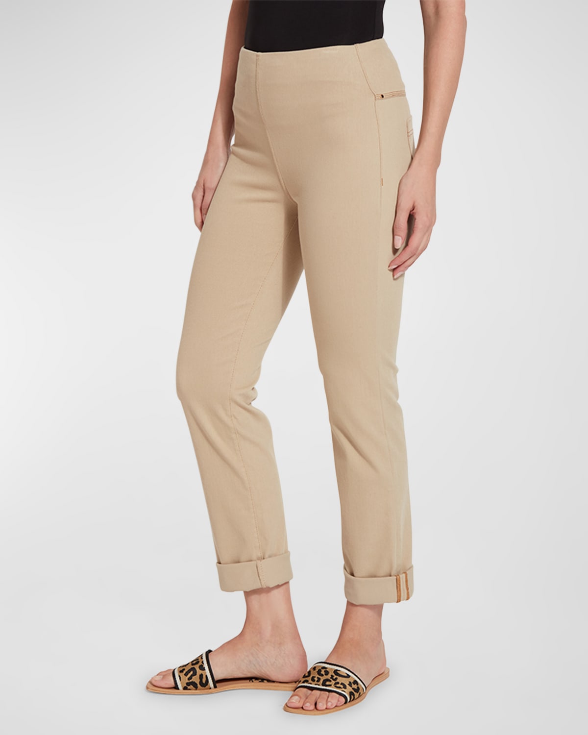 Lyssé Stretch Cotton Boyfriend Jeans In Light Khaki