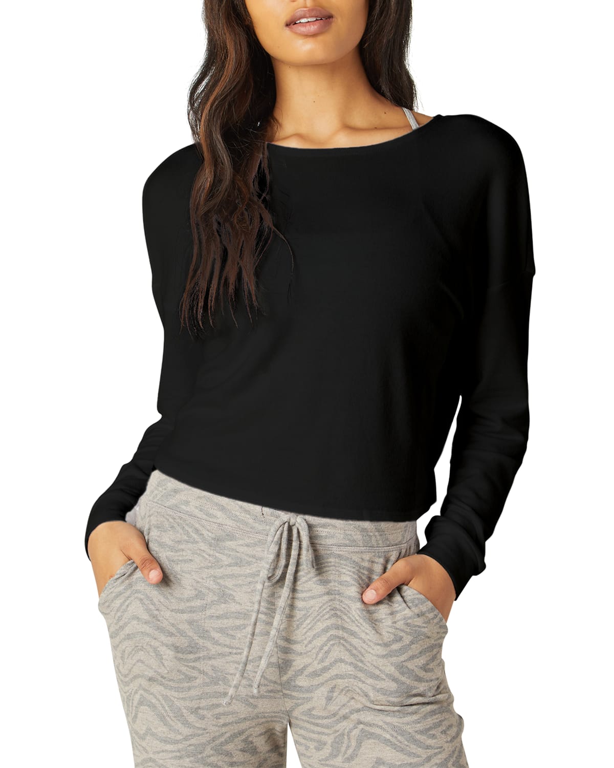 Do the Twist Cropped Pullover