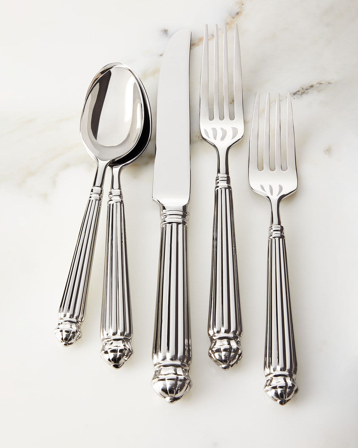 Shop Reed & Barton Musee 20-piece Flatware Set In Stainless