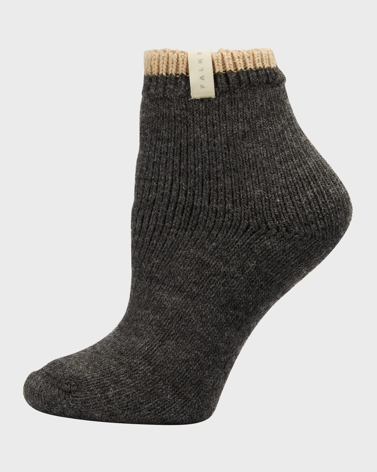 Ribbed Two-Tone Ankle Socks