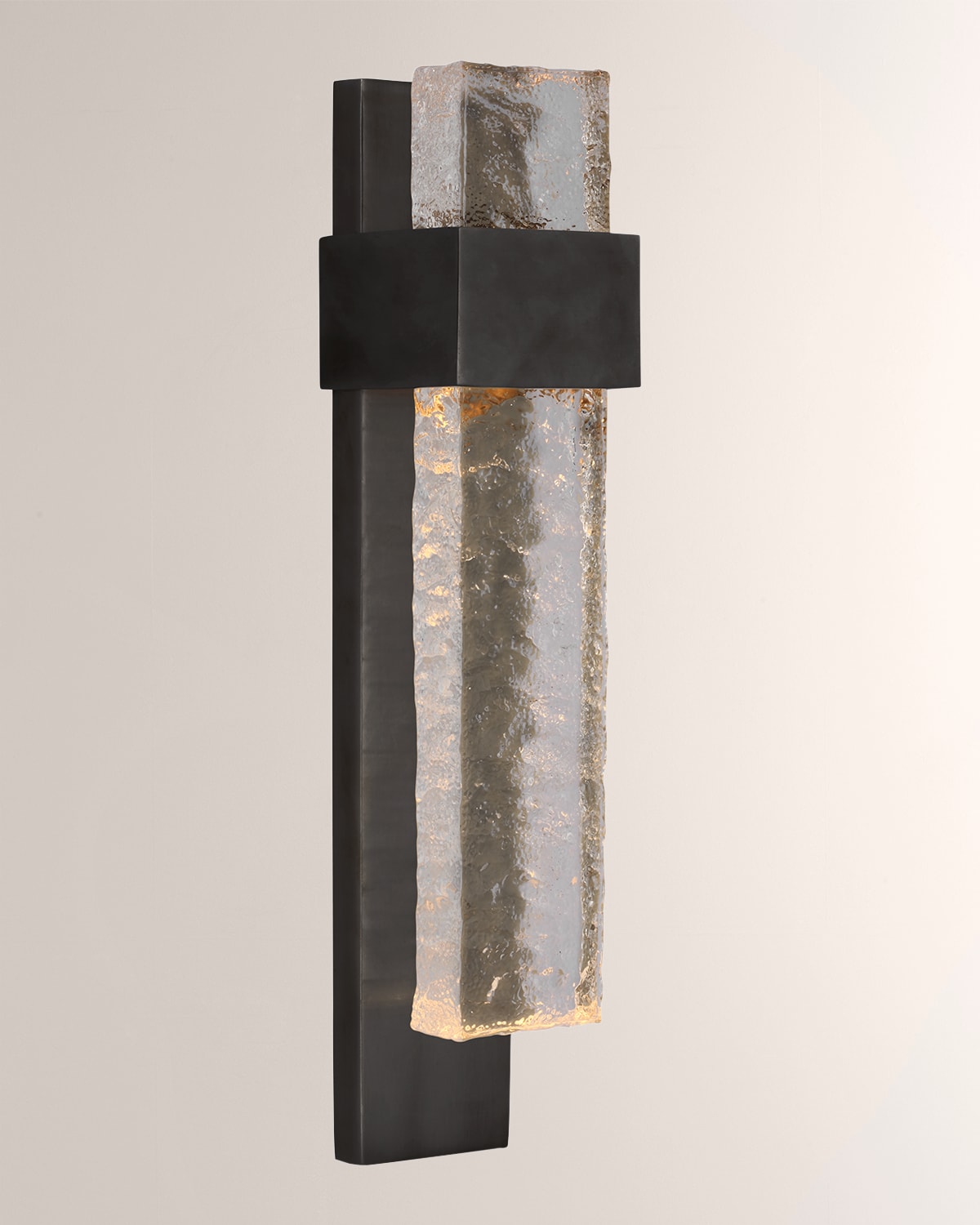 Visual Comfort Signature Brock Medium Sconce By Marie Flanigan In Bronze And Clear Wavy Glass