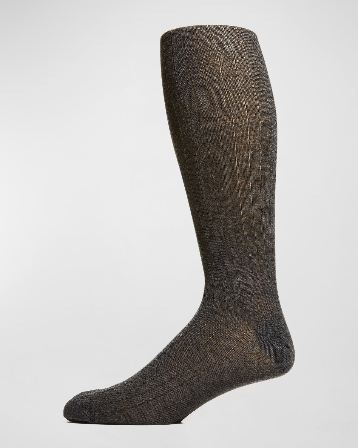 Neiman Marcus Men's Cashmere Knee-high Socks In Charcoal