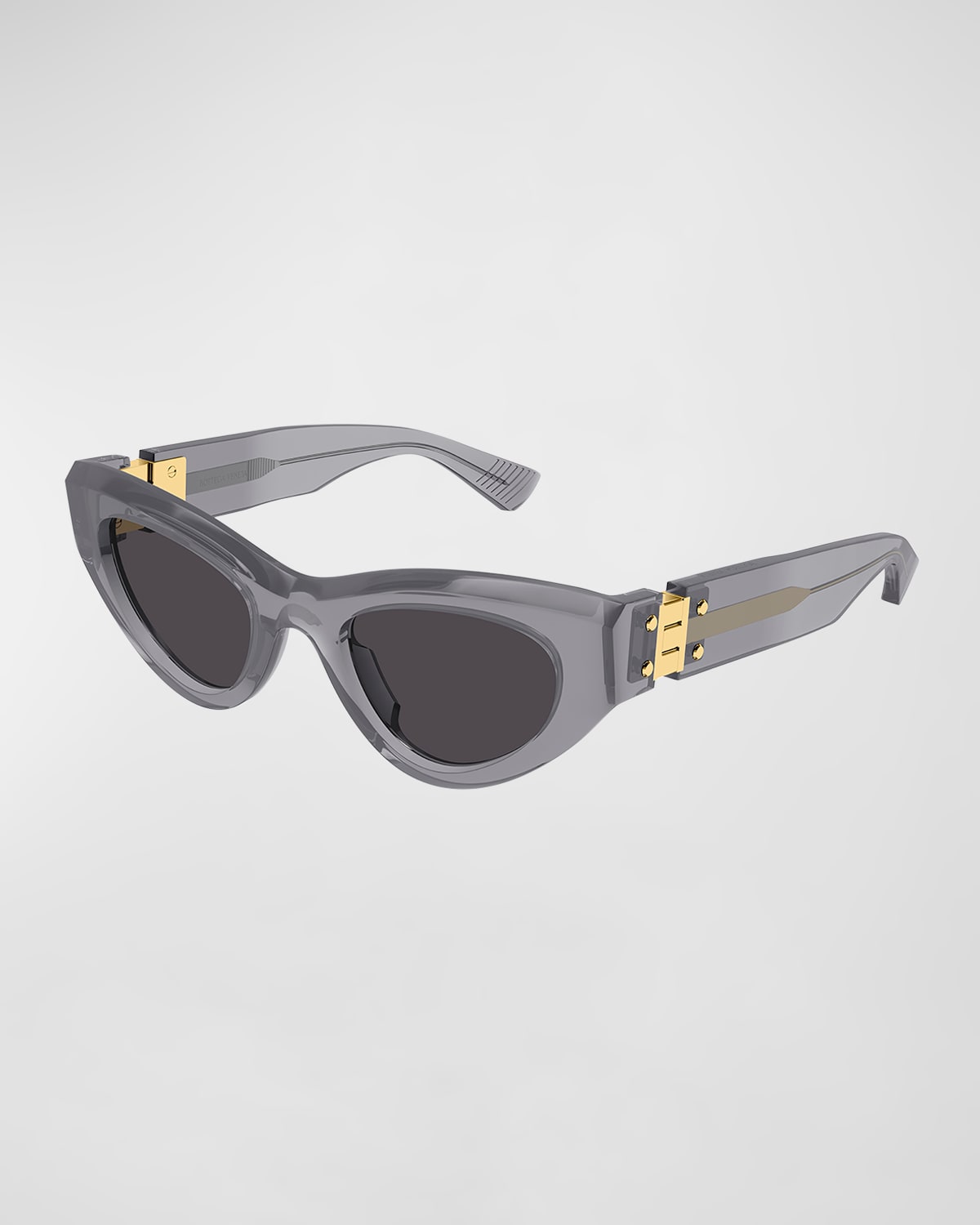 Bottega Veneta Monochromatic Acetate Cat-eye Sunglasses In 001 Shiny Grey