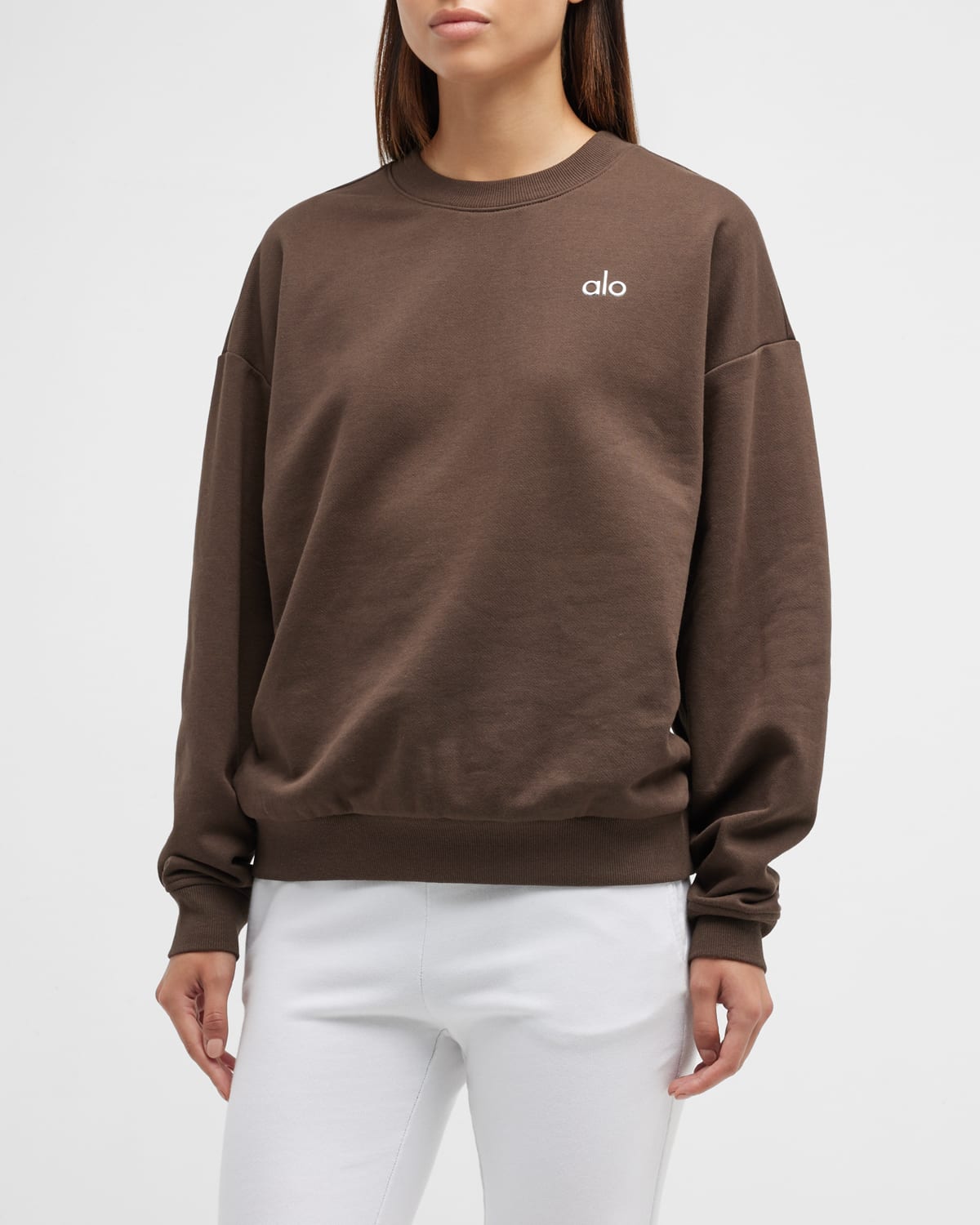 Alo Yoga Accolade Sweatshirt In Espresso