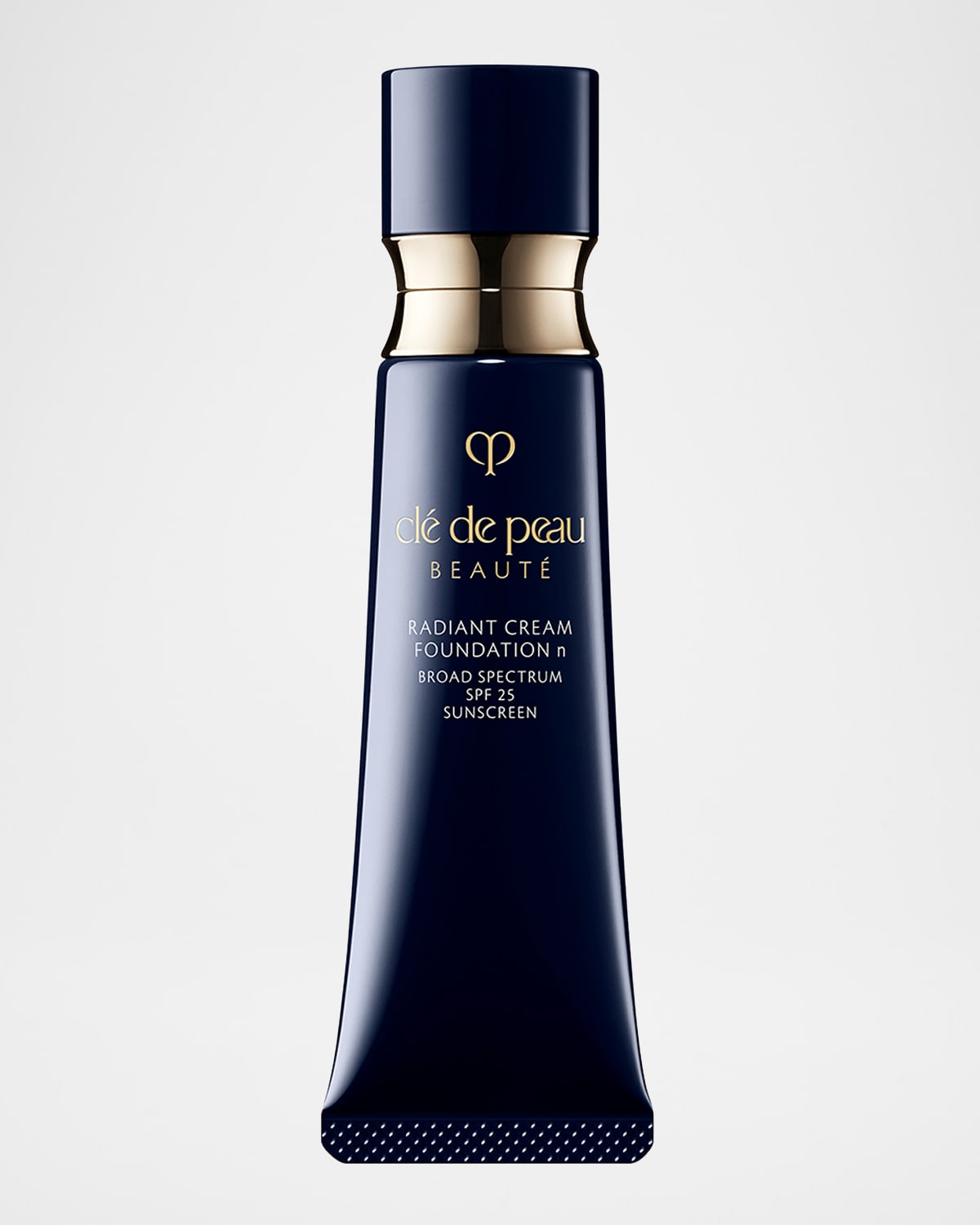 Clé De Peau Beauté Radiant Cream Foundation Spf 25 In O90