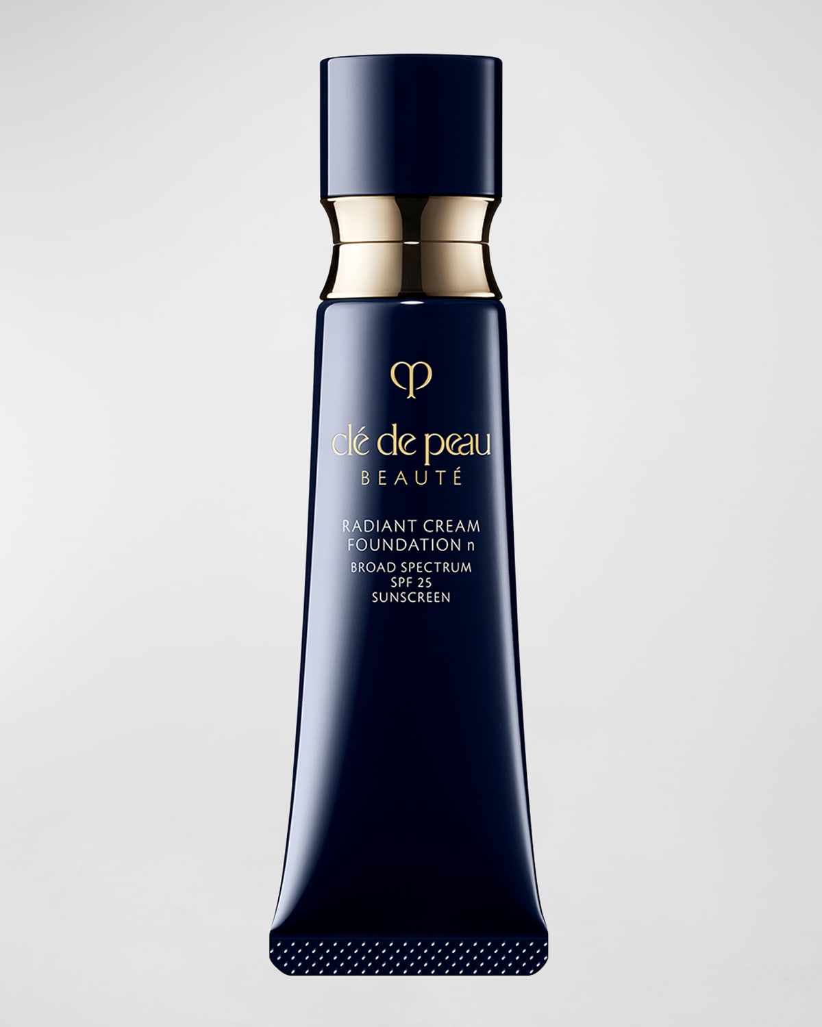 Clé De Peau Beauté Radiant Cream Foundation Spf 25 In Bf10