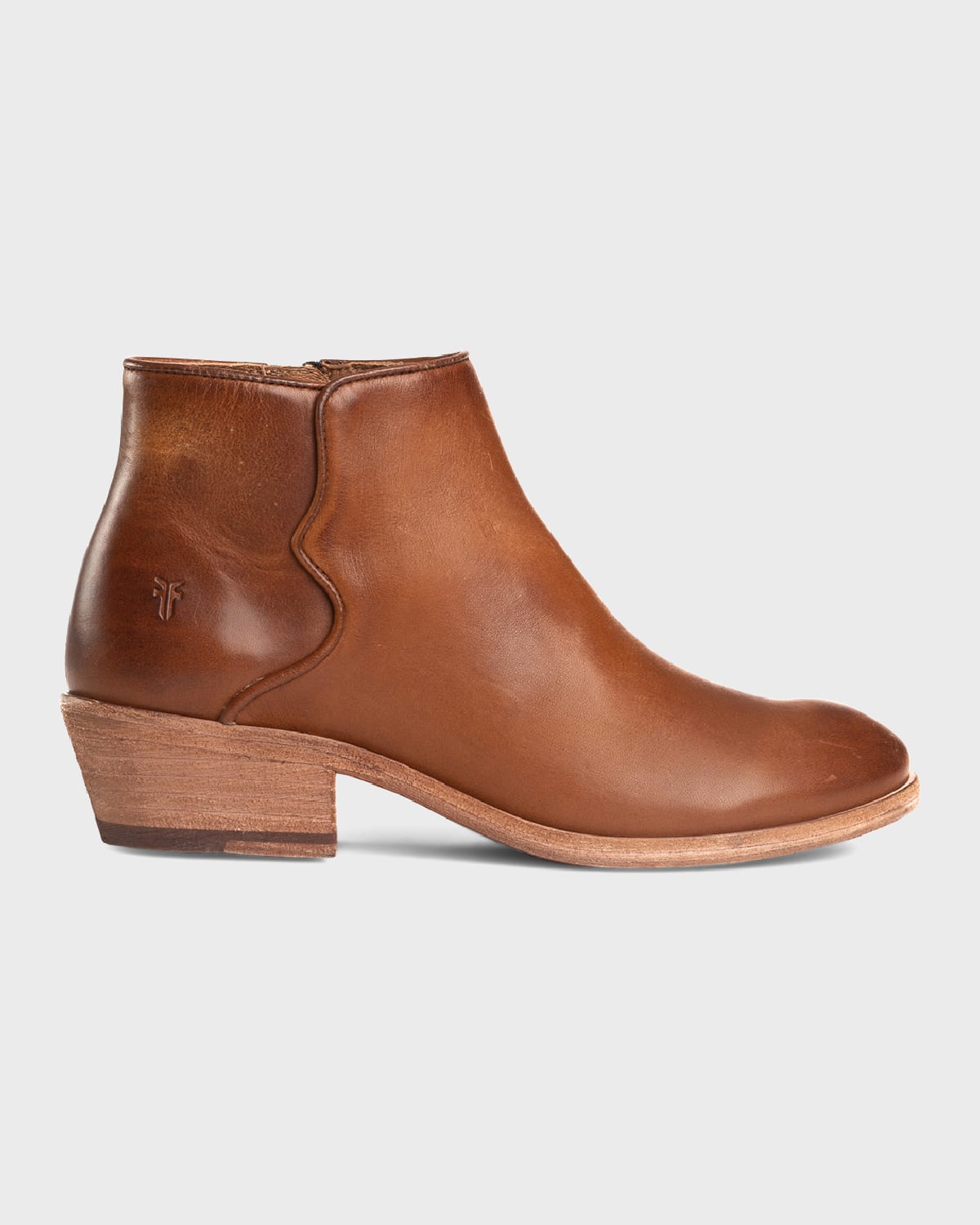 FRYE CARSON LEATHER PIPING ANKLE BOOTIES