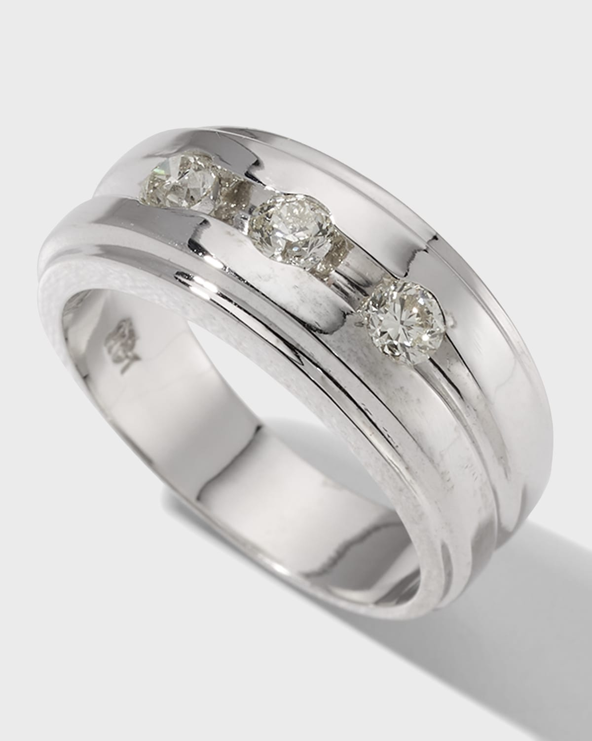 White Gold 3-Round Diamond Polish Ring