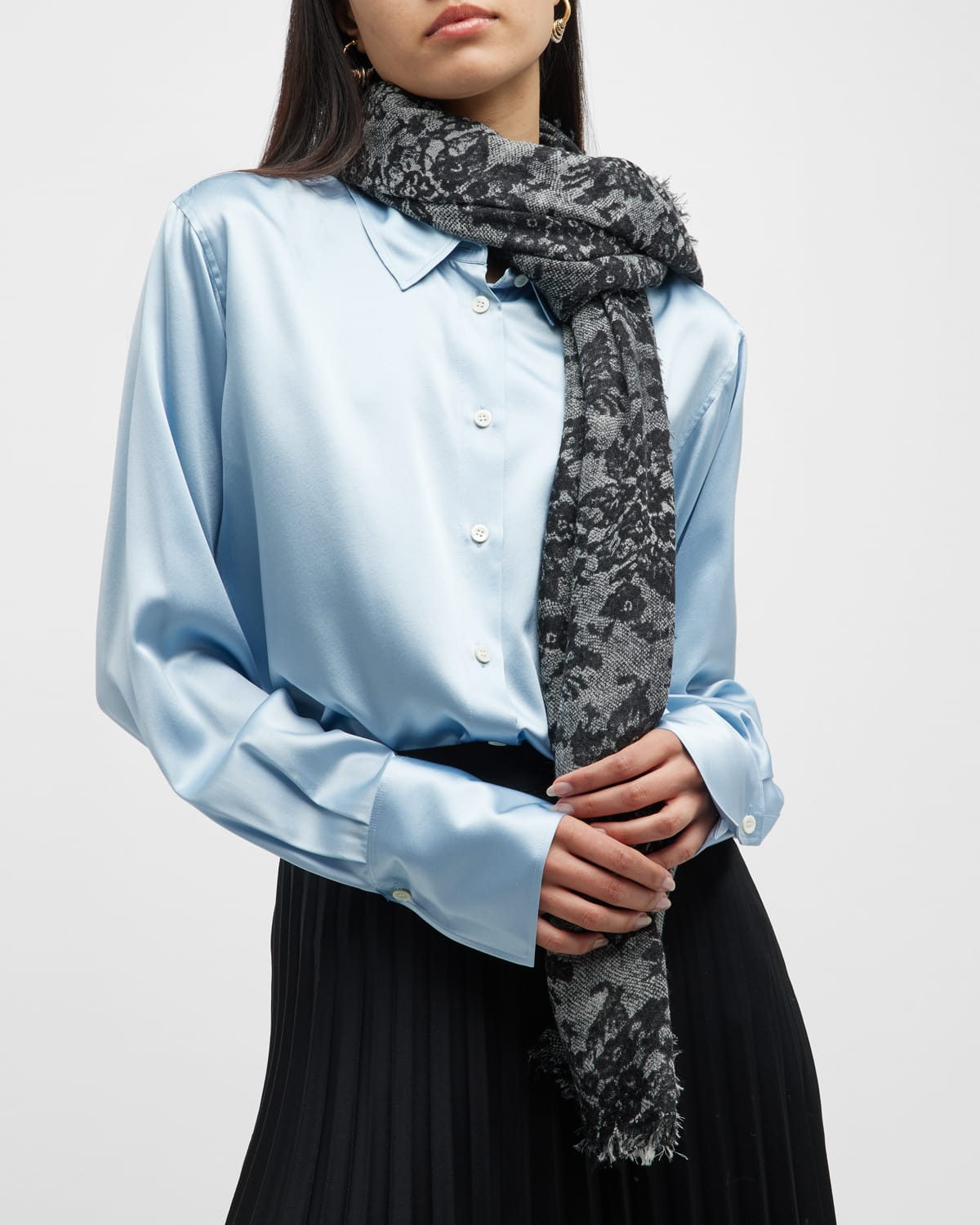 Bajra Lace-print Wool-silk Scarf In Z96 White Z111 Bl