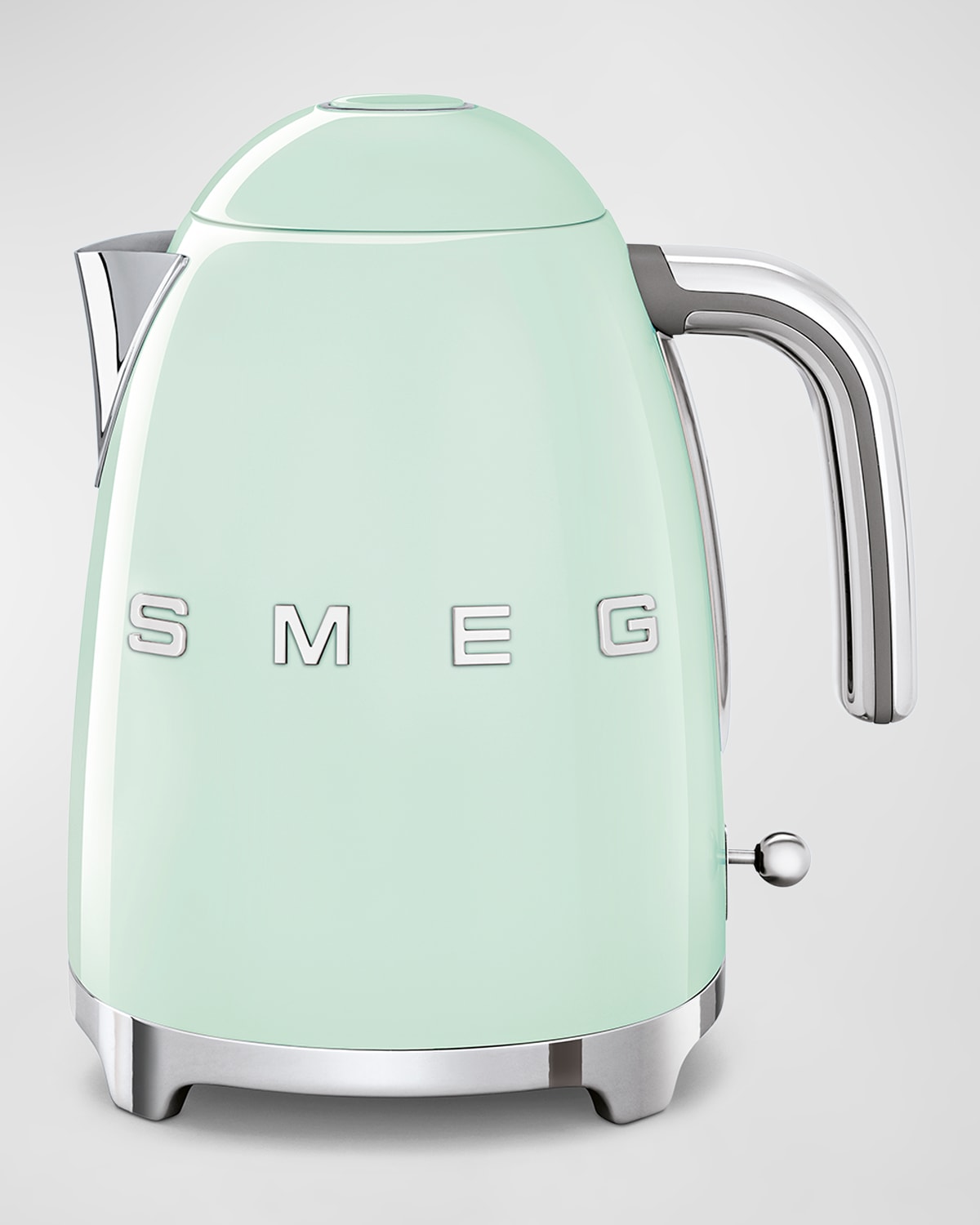 Smeg Retro Electric Kettle, Polished White In Pastel Green
