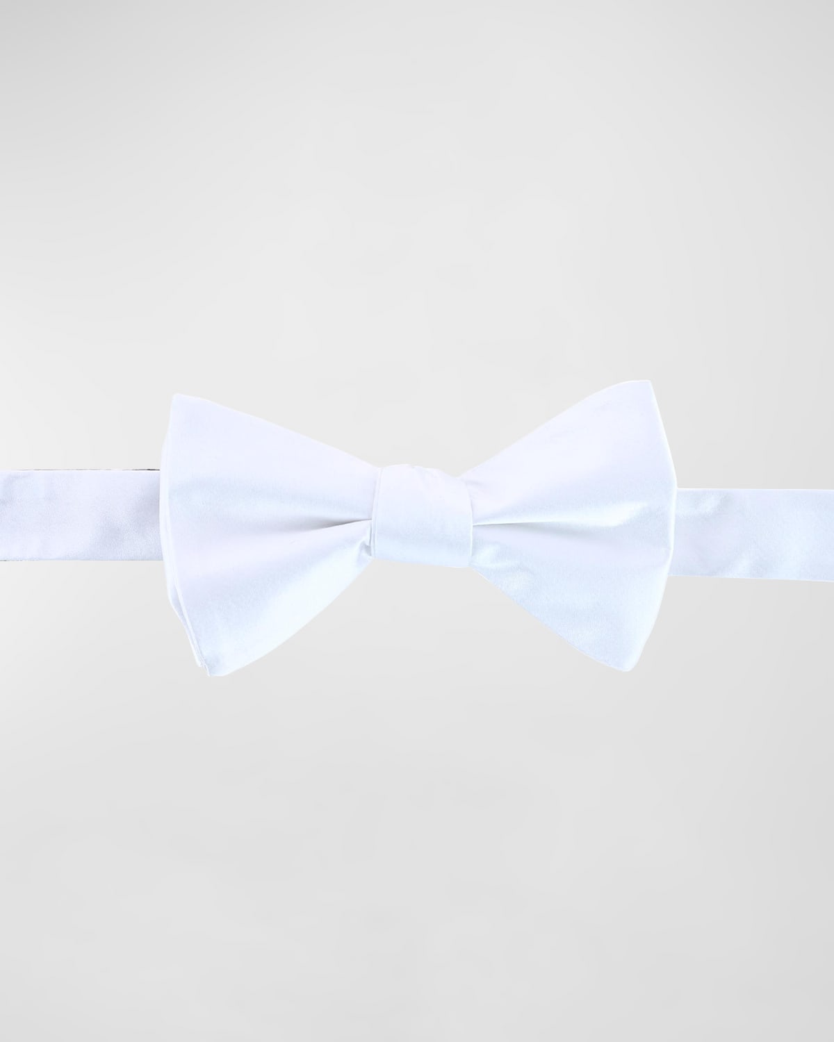 Trafalgar Sutton Pre-tied Silk Bow Tie In White