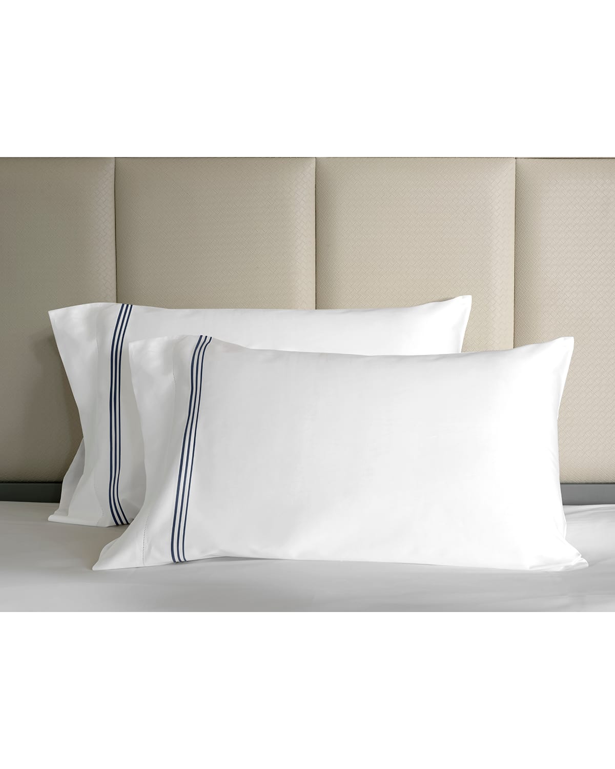 Signoria Firenze Granduca 600 Thread Count Standard Pillowcases, Set Of 2 In White