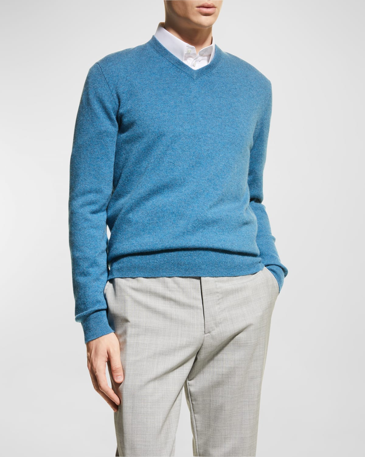 Neiman Marcus Men s Cloud Cashmere V Neck Sweater Smart Closet