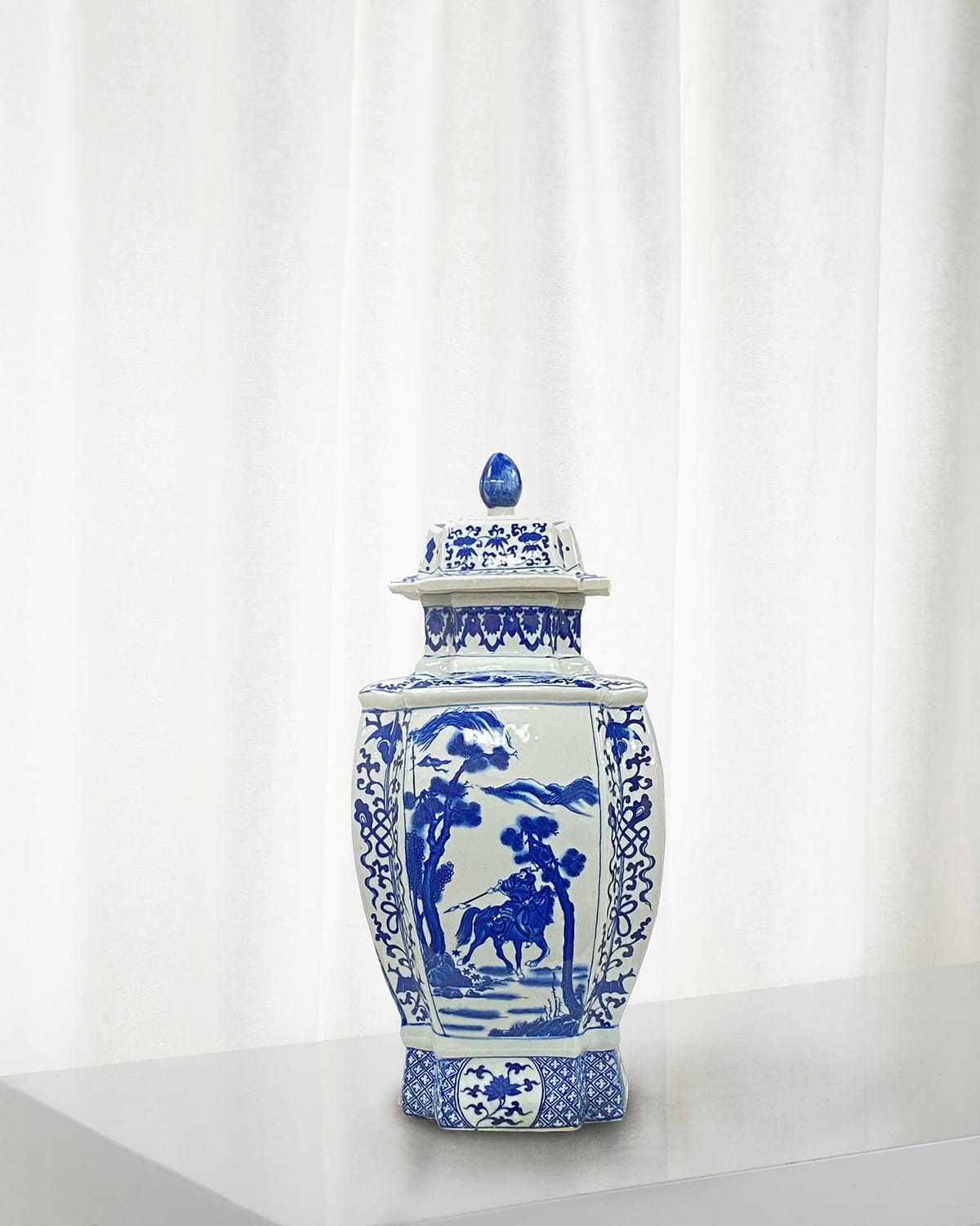 Winward Home Ink & Wash Painting Pot - 19" In Blue/white