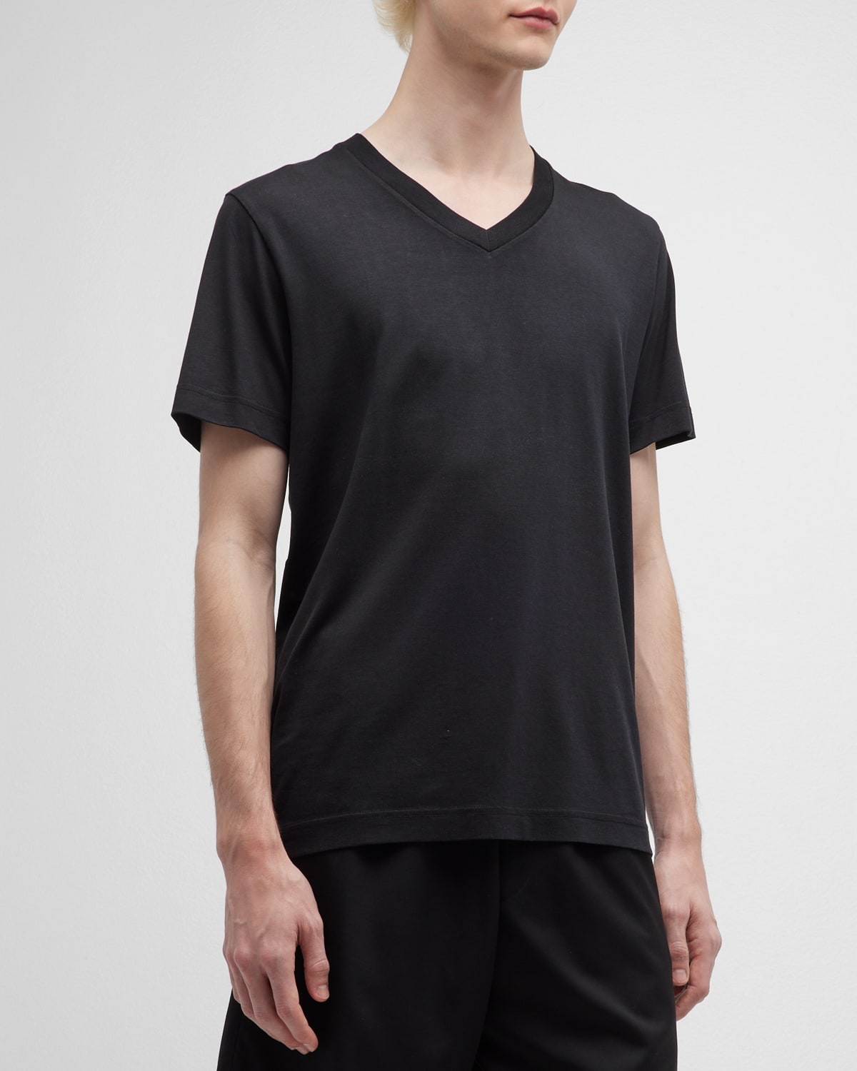 Cdlp Men's V-neck Stretch T-shirt In Black