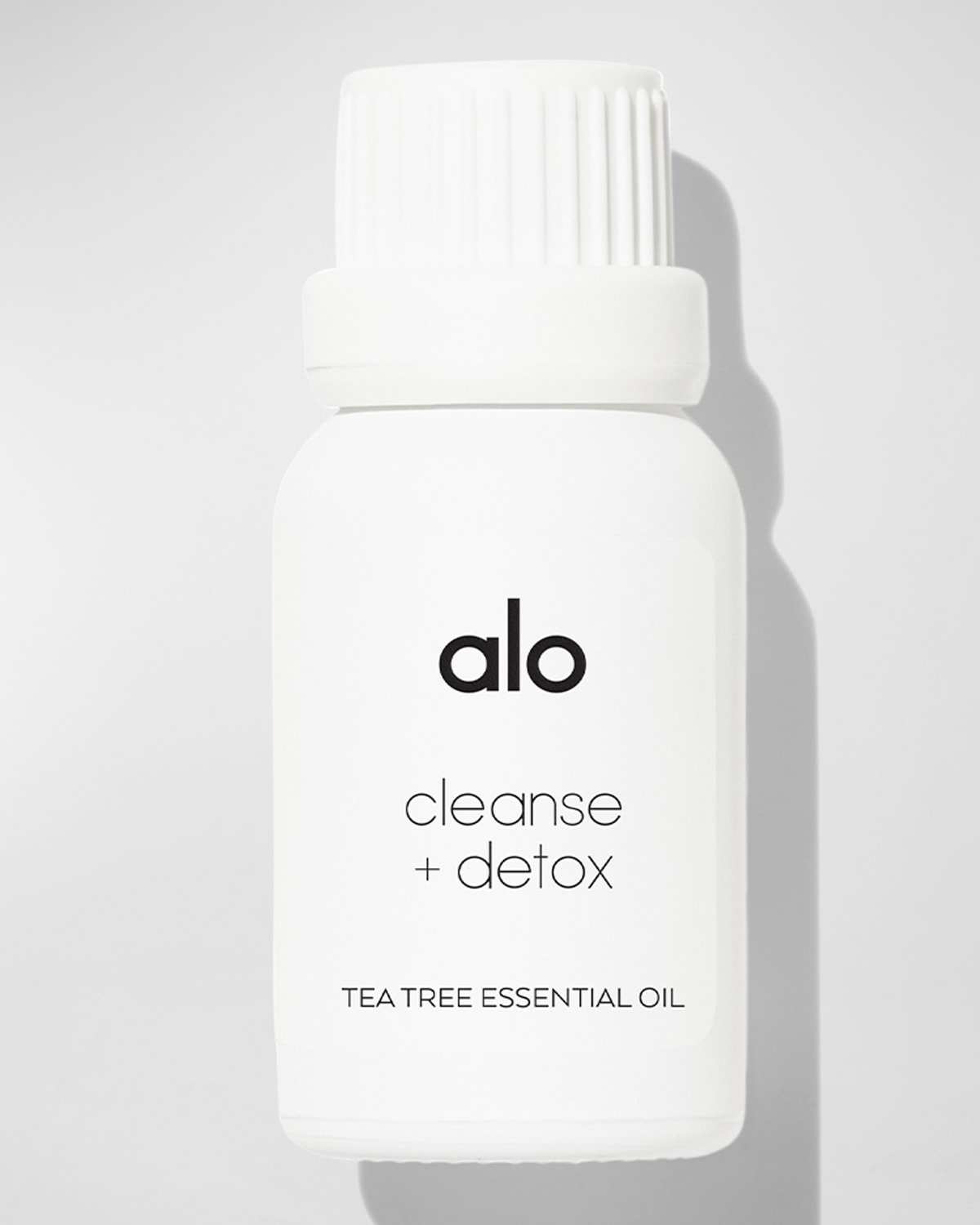 Alo Yoga Cleanse & Detox Tea Tree Essential Oil, 0.5 oz.
