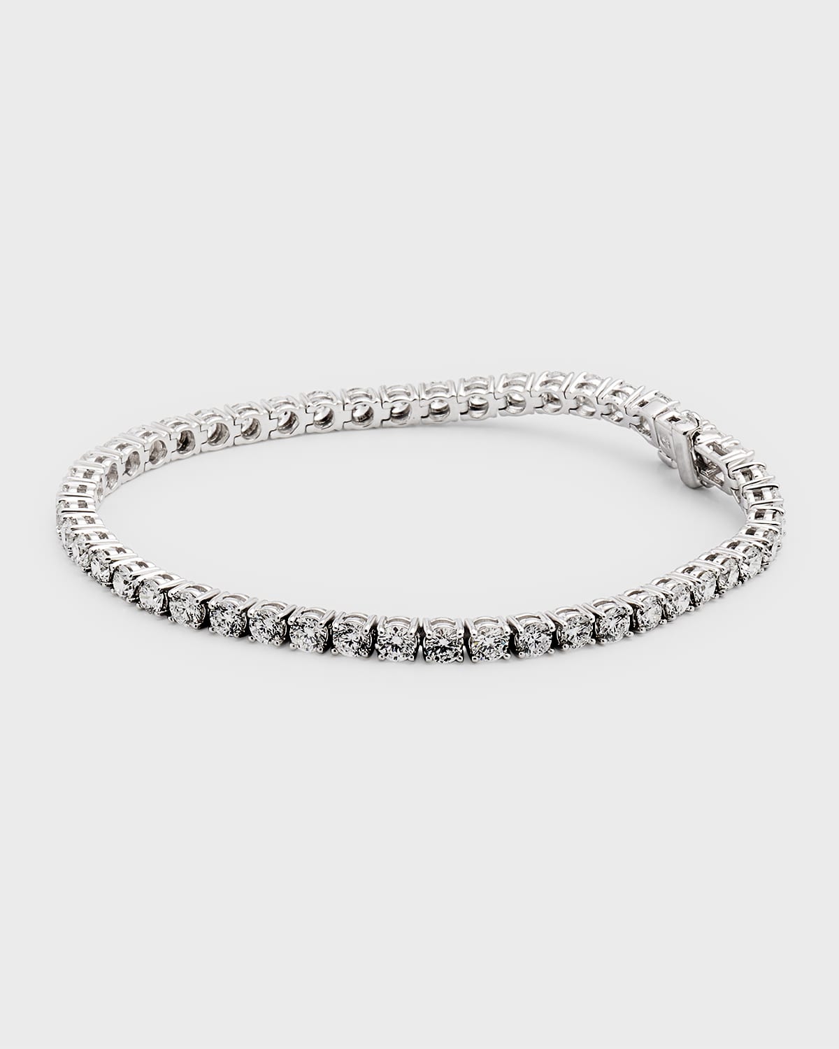 18K White Gold Diamond Tennis Bracelet, 7"L, 6.48tcw