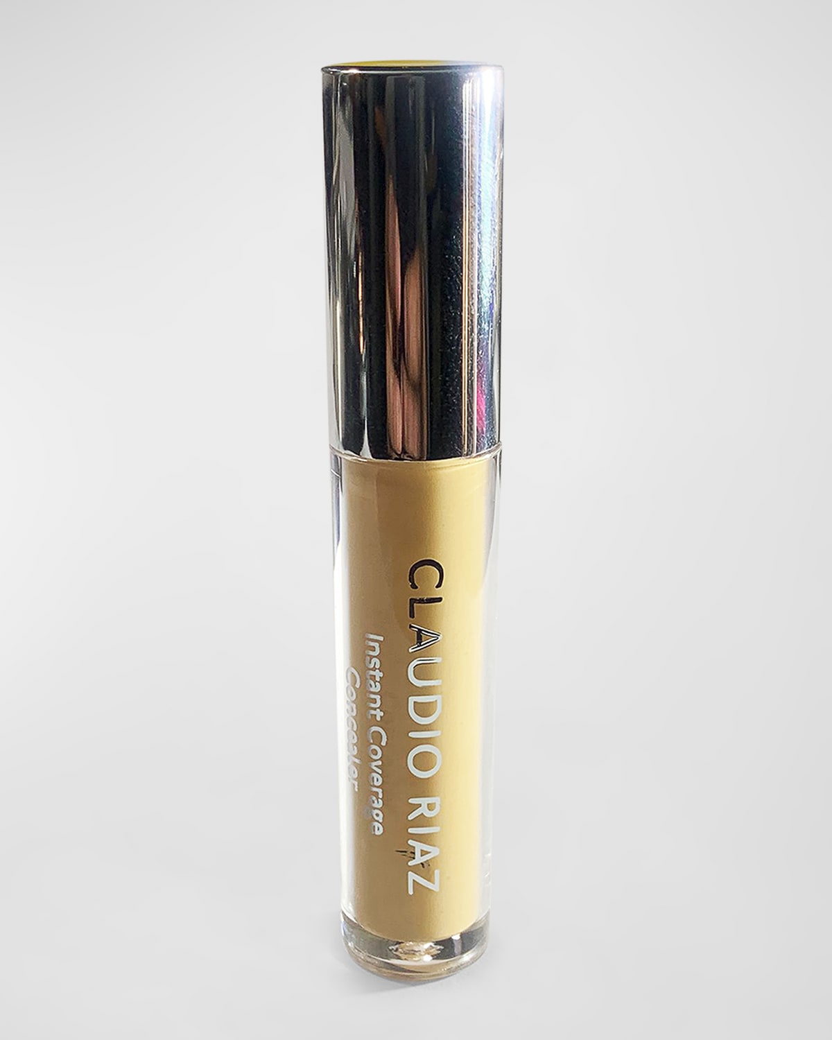 Claudio Riaz Concealer