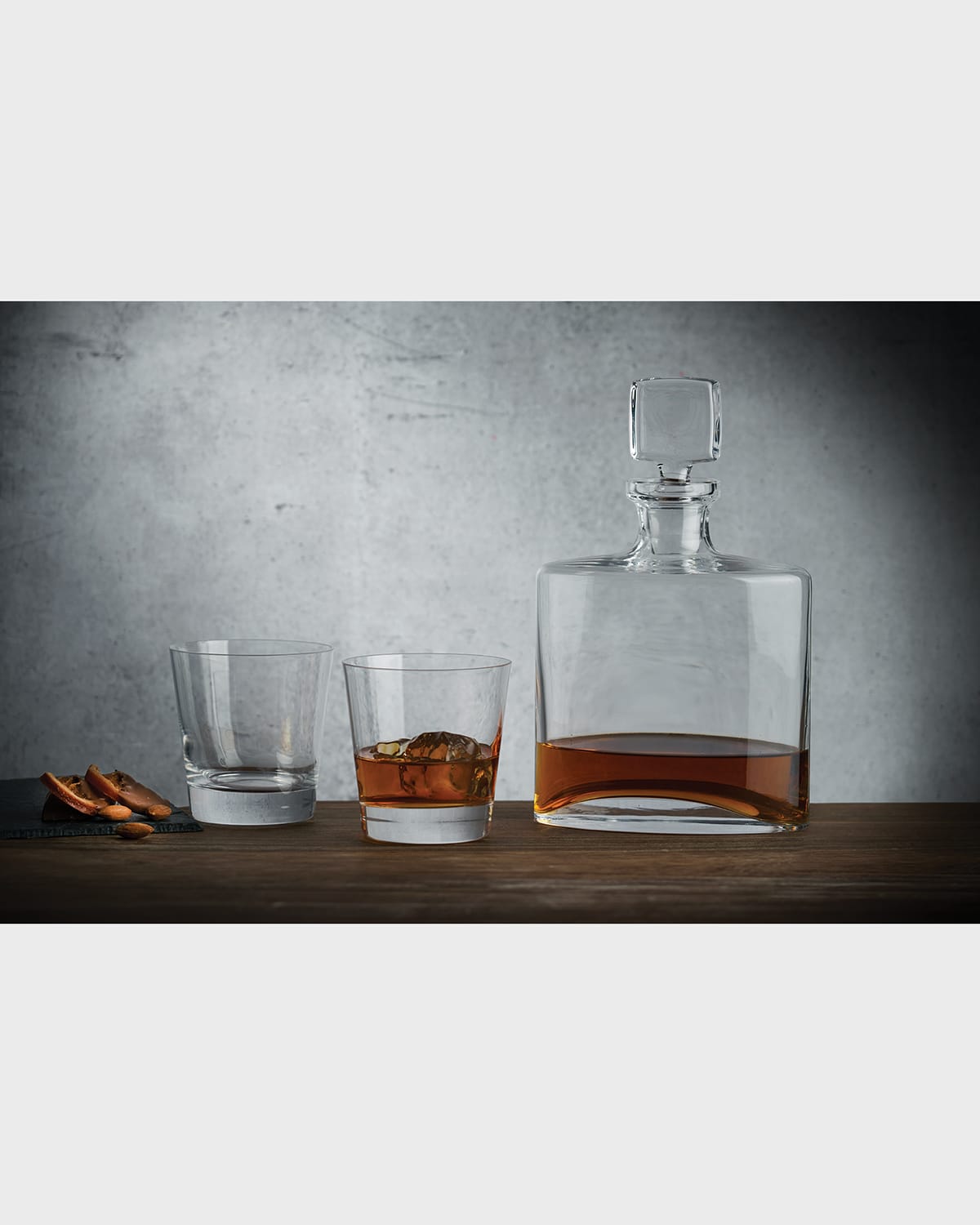 Nude Square & Rocks V Gift Set - Whisky Bottle & 2 Tumblers Gift Set