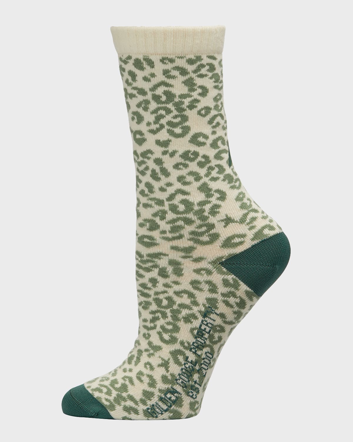 Ribbed Leopard Print Star Socks