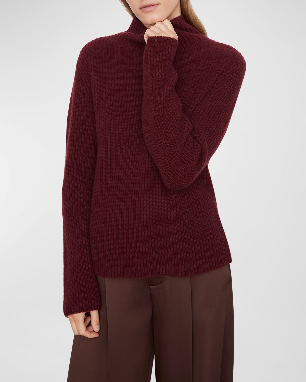 Vince Shaker Rib Turtleneck Cotton Sweater In Plum Wine