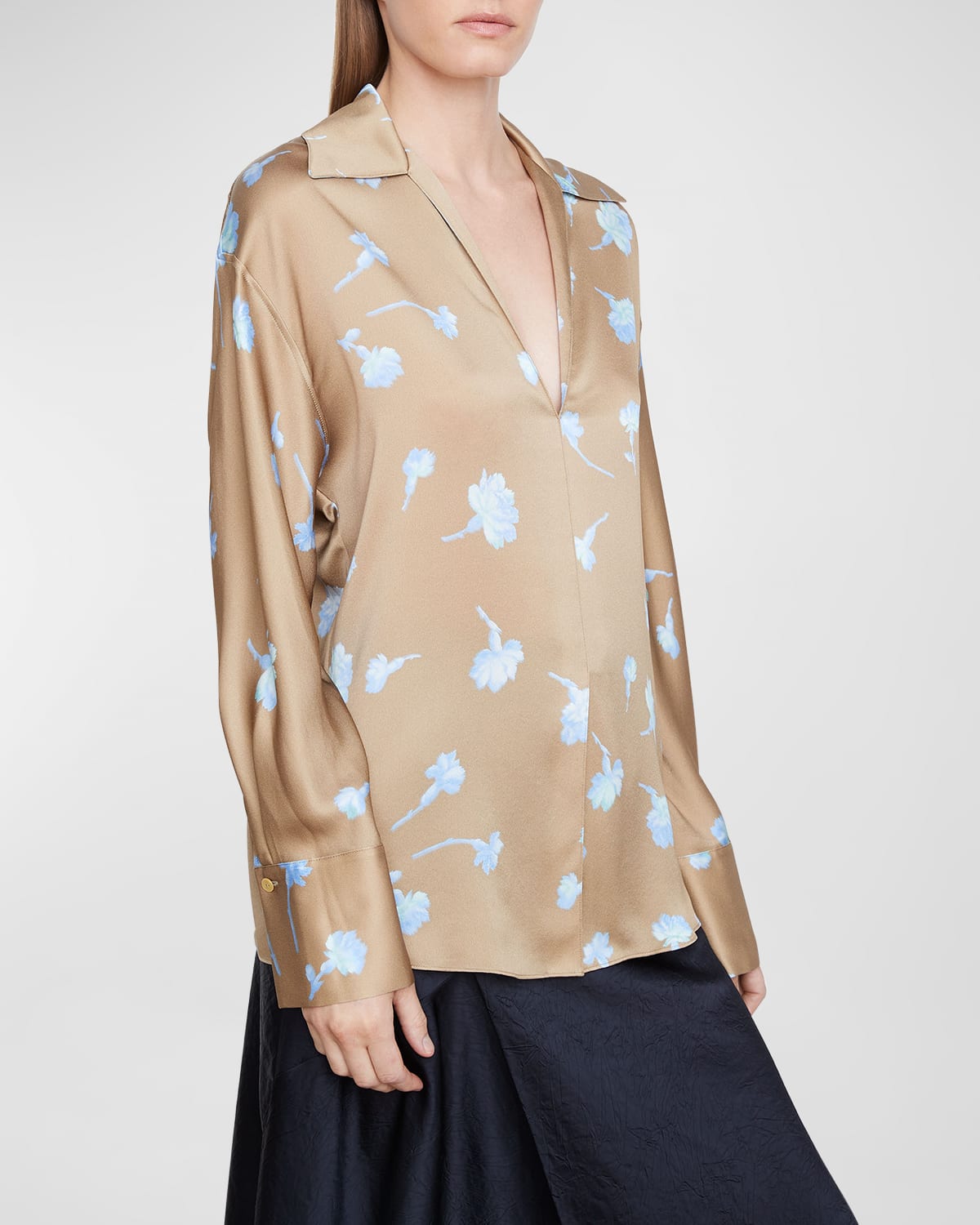 Vince Sea Carnation Silk Shirt In Sandalo