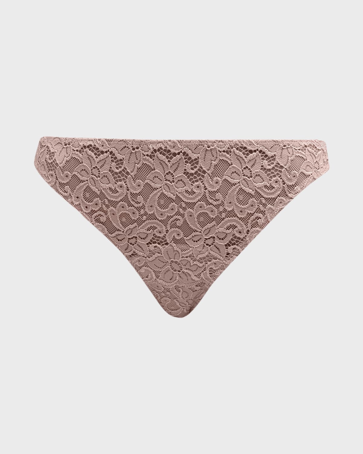 Hanro Luxury Moments Scalloped Lace Thong In Pale Pink