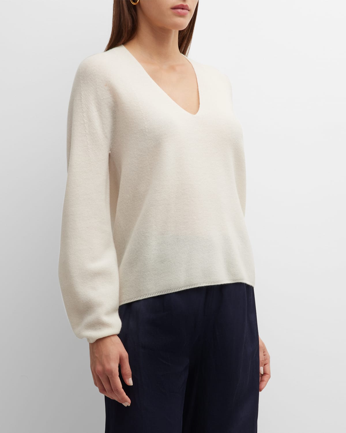 Emporio Armani V-neck Wool-cashmere Sweater In Optic White