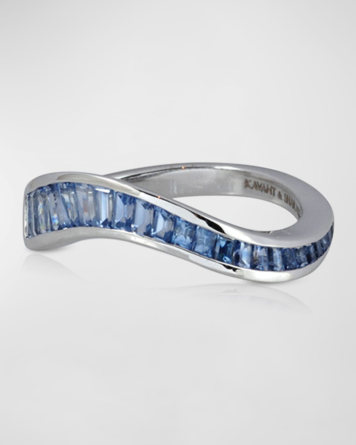 18K White Gold and Blue Sapphire Wavy Ring