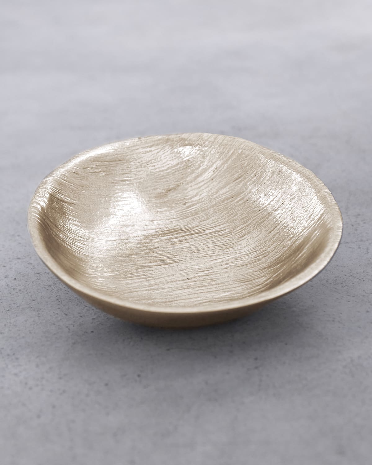 Sierra Modern Strie Round Bowl