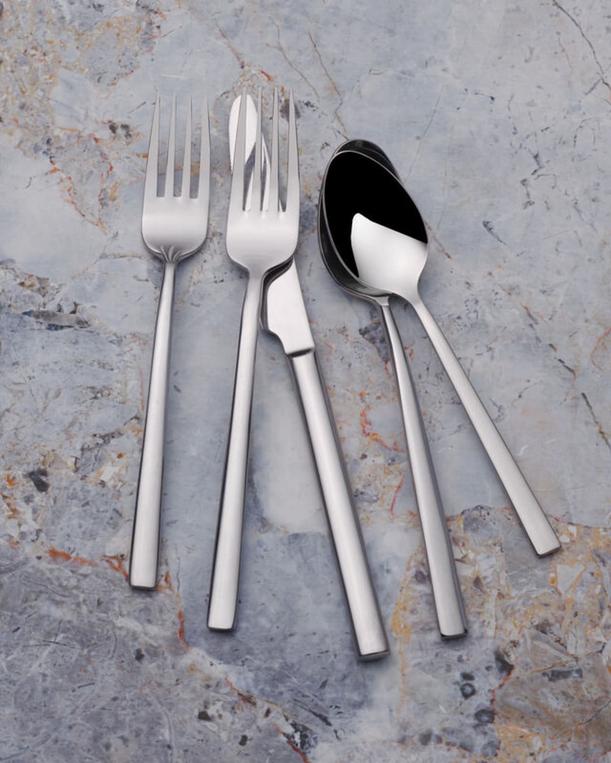 Shop Fitz And Floyd Everly 20-piece Flatware Set In Silver