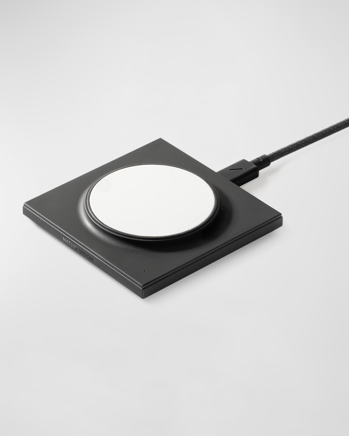 Native Union Drop Magnetic Wireless Charger In Black